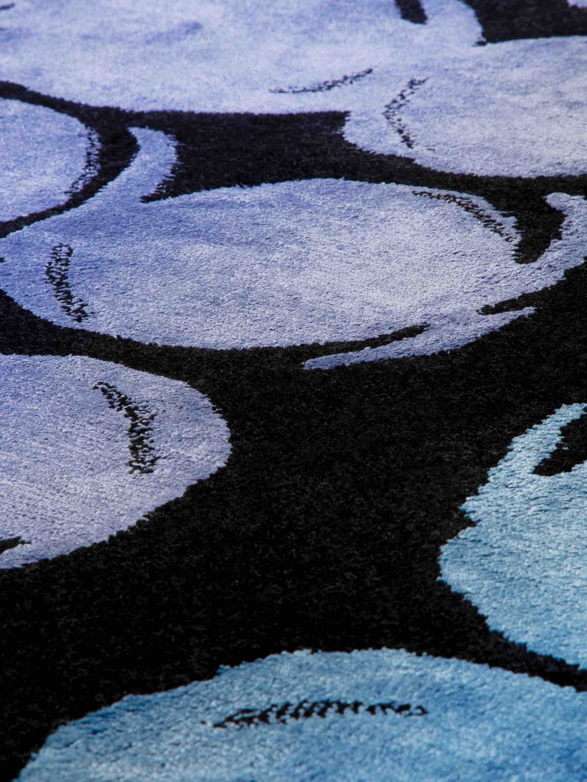 Pienovuoto 1 Teppich