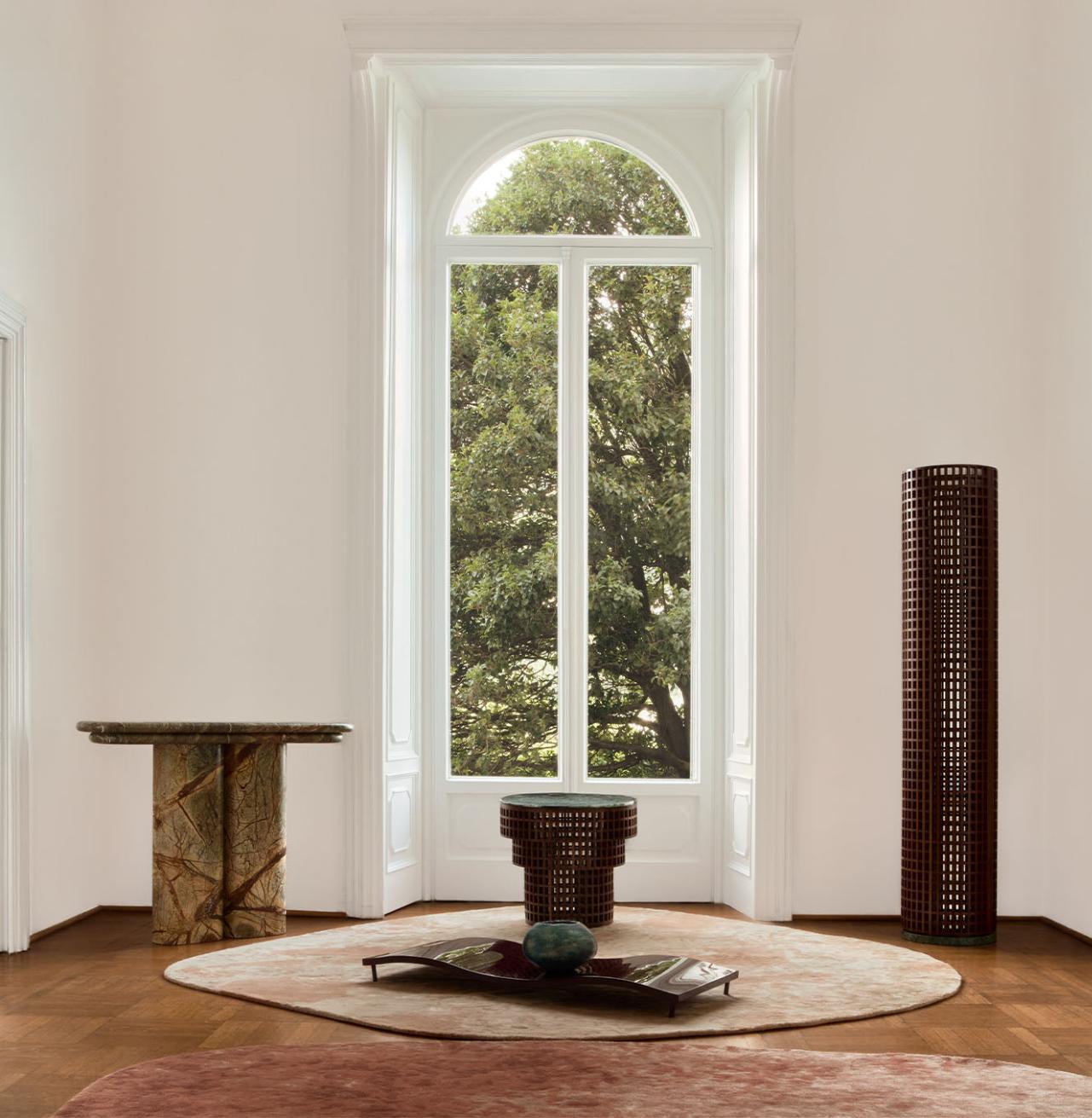 Nussbaum-Marmor-Beistelltisch