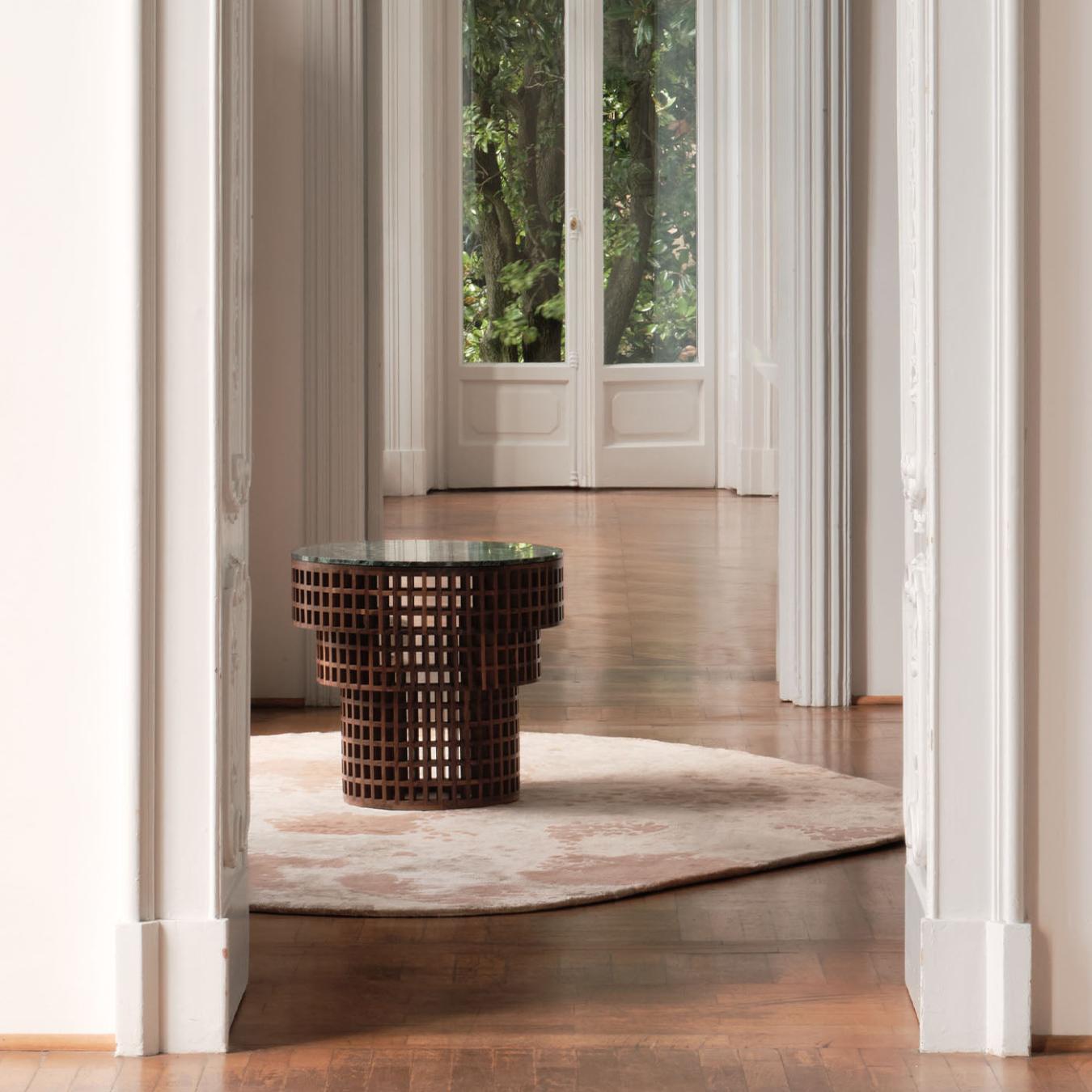 Nussbaum-Marmor-Beistelltisch