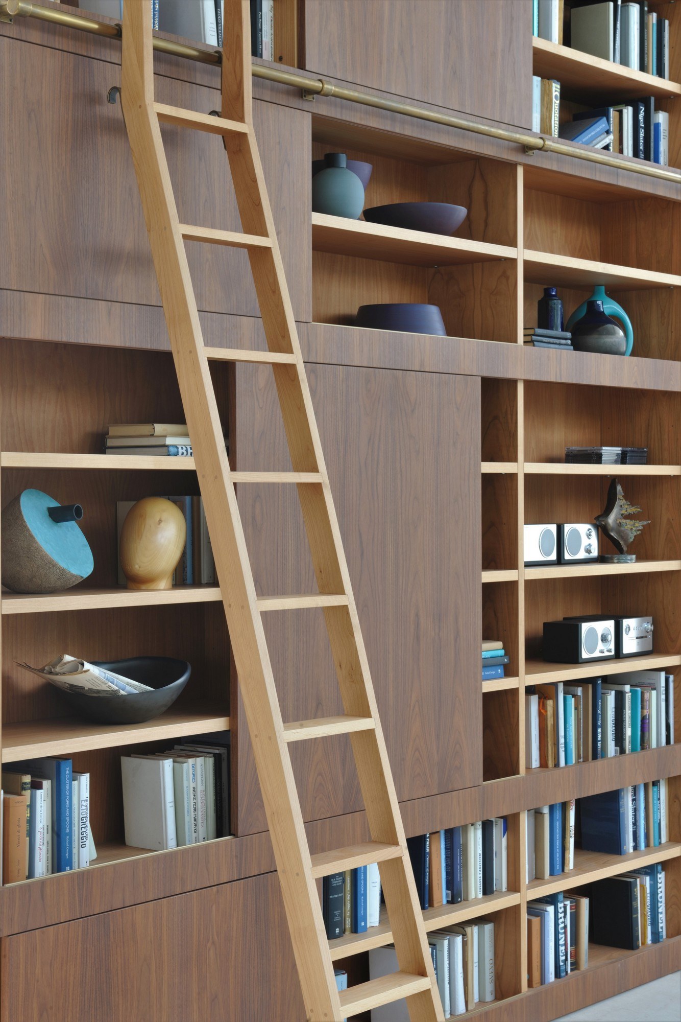 Maschera Bücherregal aus Holz - 3