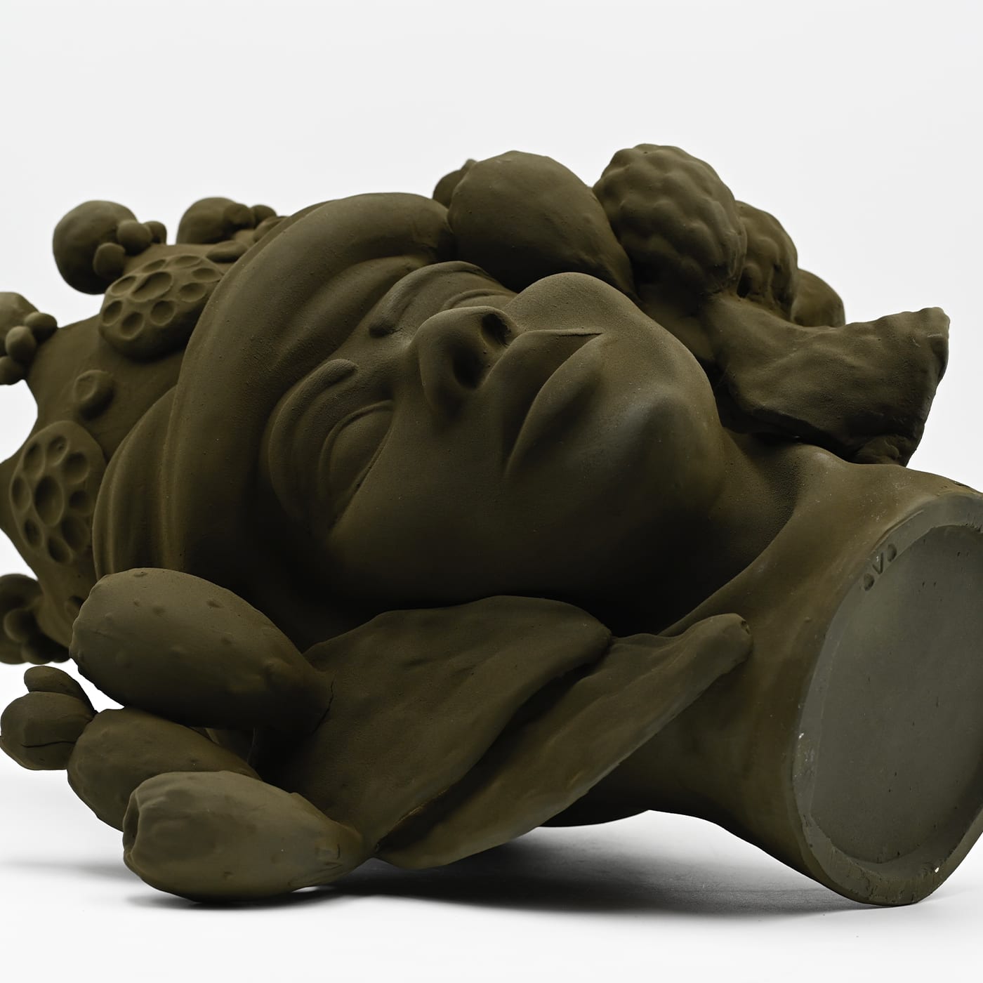 Maure‑Kopf braune Skulptur