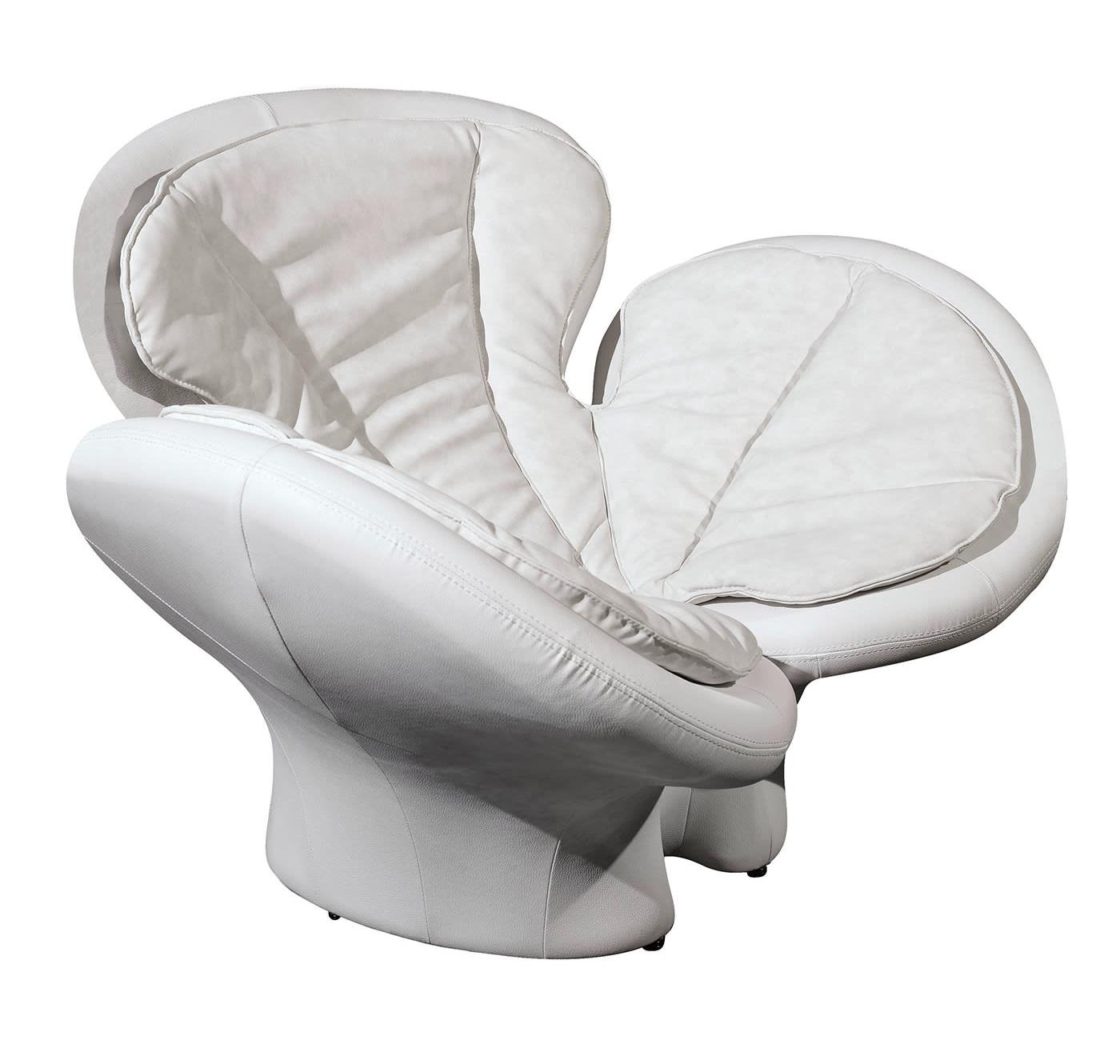 Pansé White Lounge Armchair