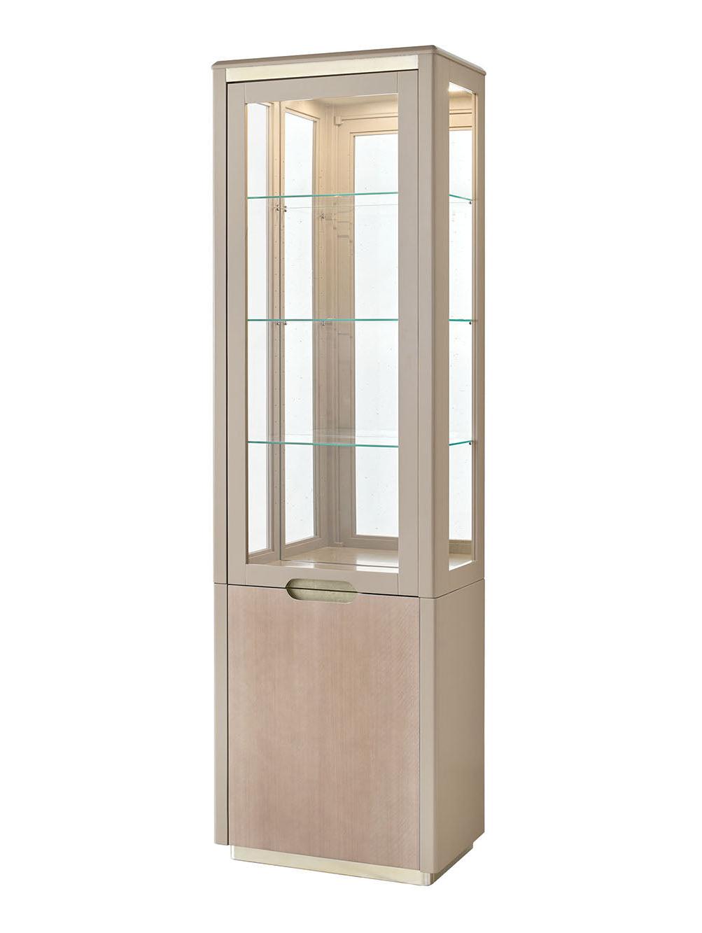 Eintüriger Vitrinenschrank