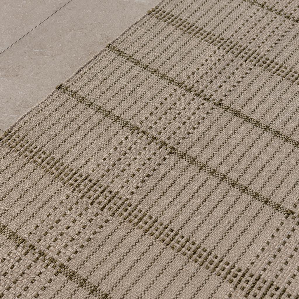 Zona Oliv Stitch Outdoor 495707 Teppich | Größe: 250 x 350 cm