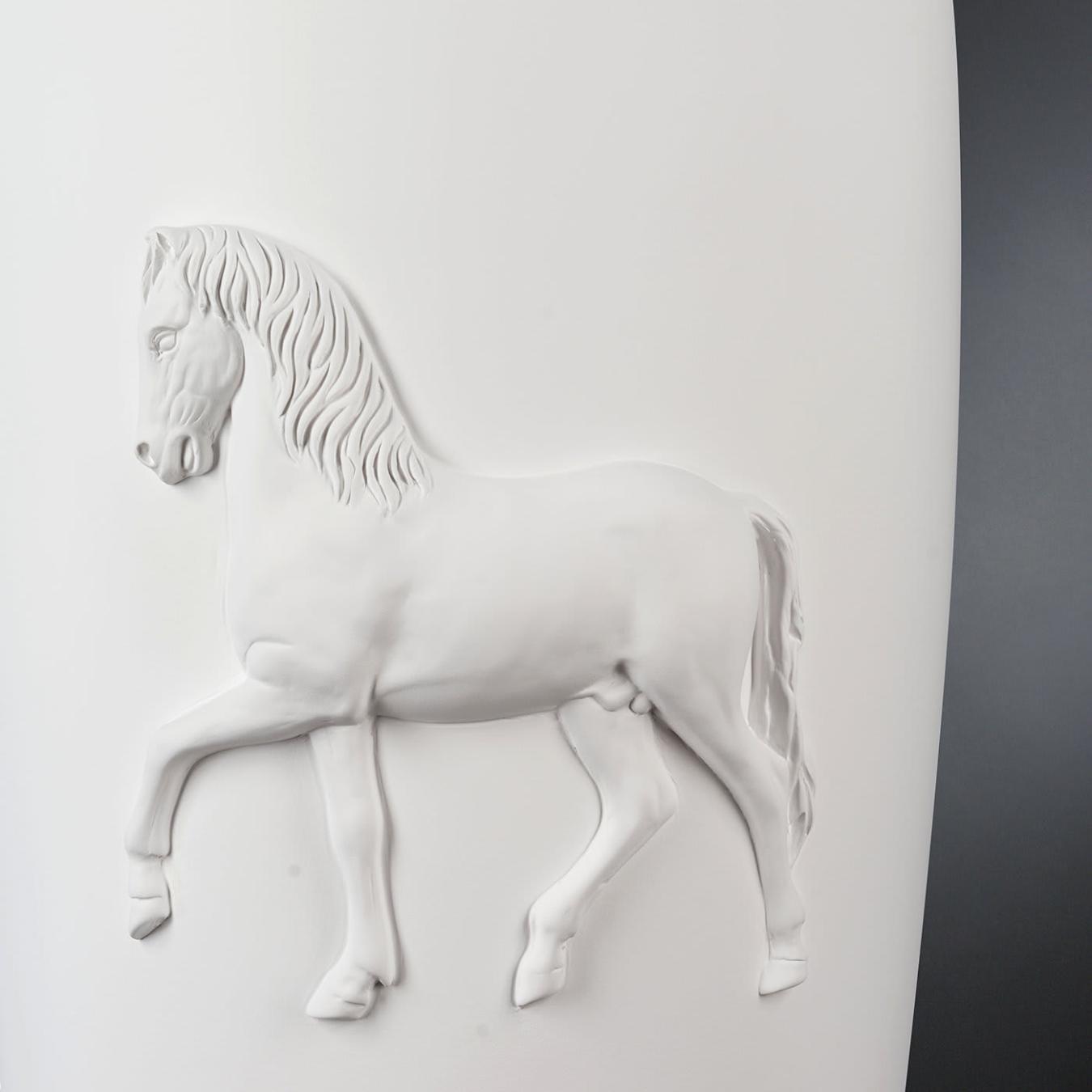 Obice Horse Vase