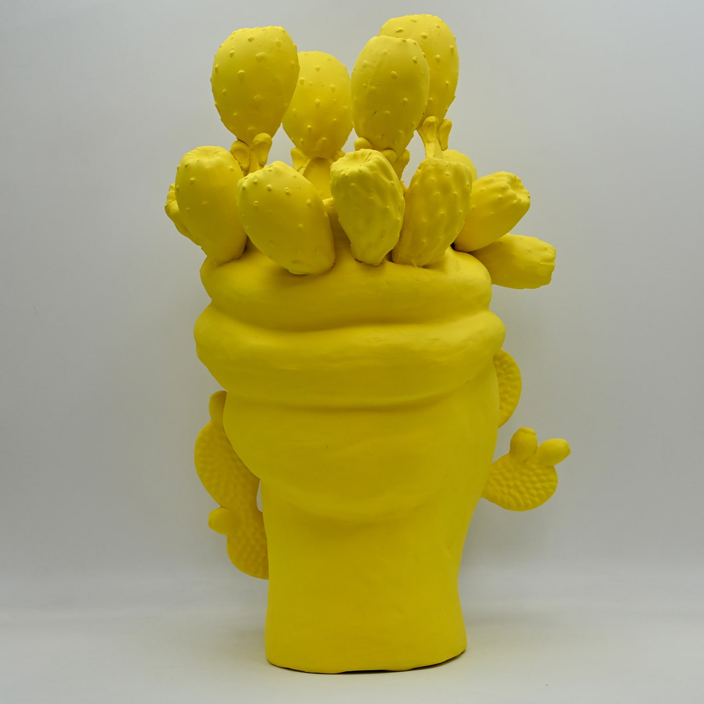 Maure‑Kopf gelb einzigartige Skulptur