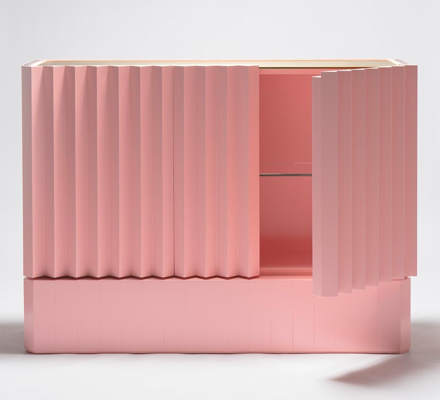 Elegantes rosa Sideboard