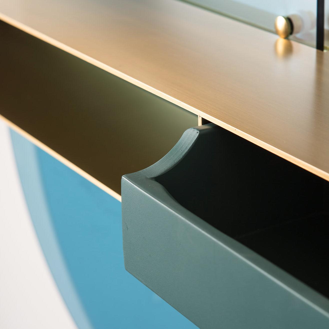 Raffinierter Wandspiegel