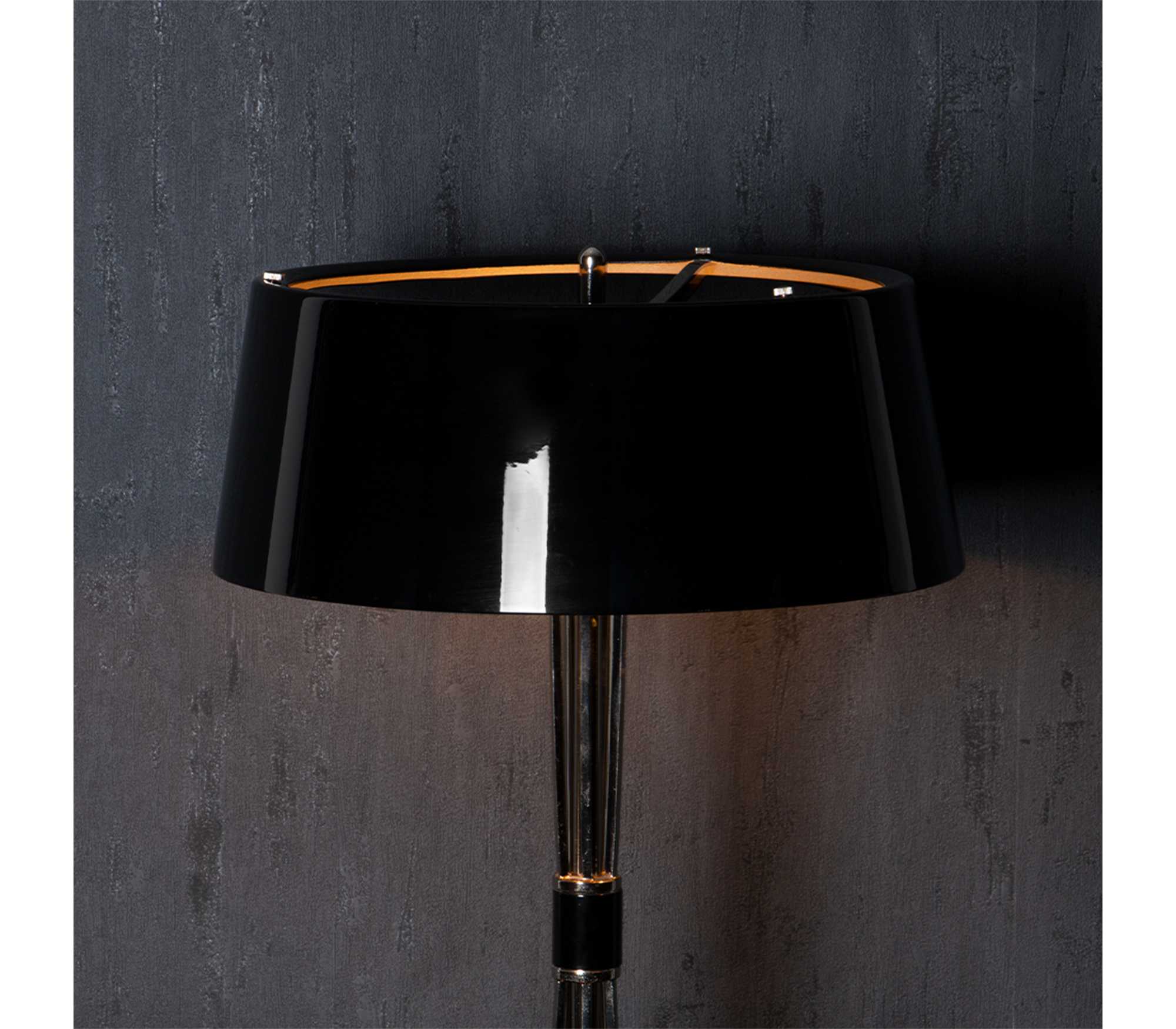 Ellis Tischlampe