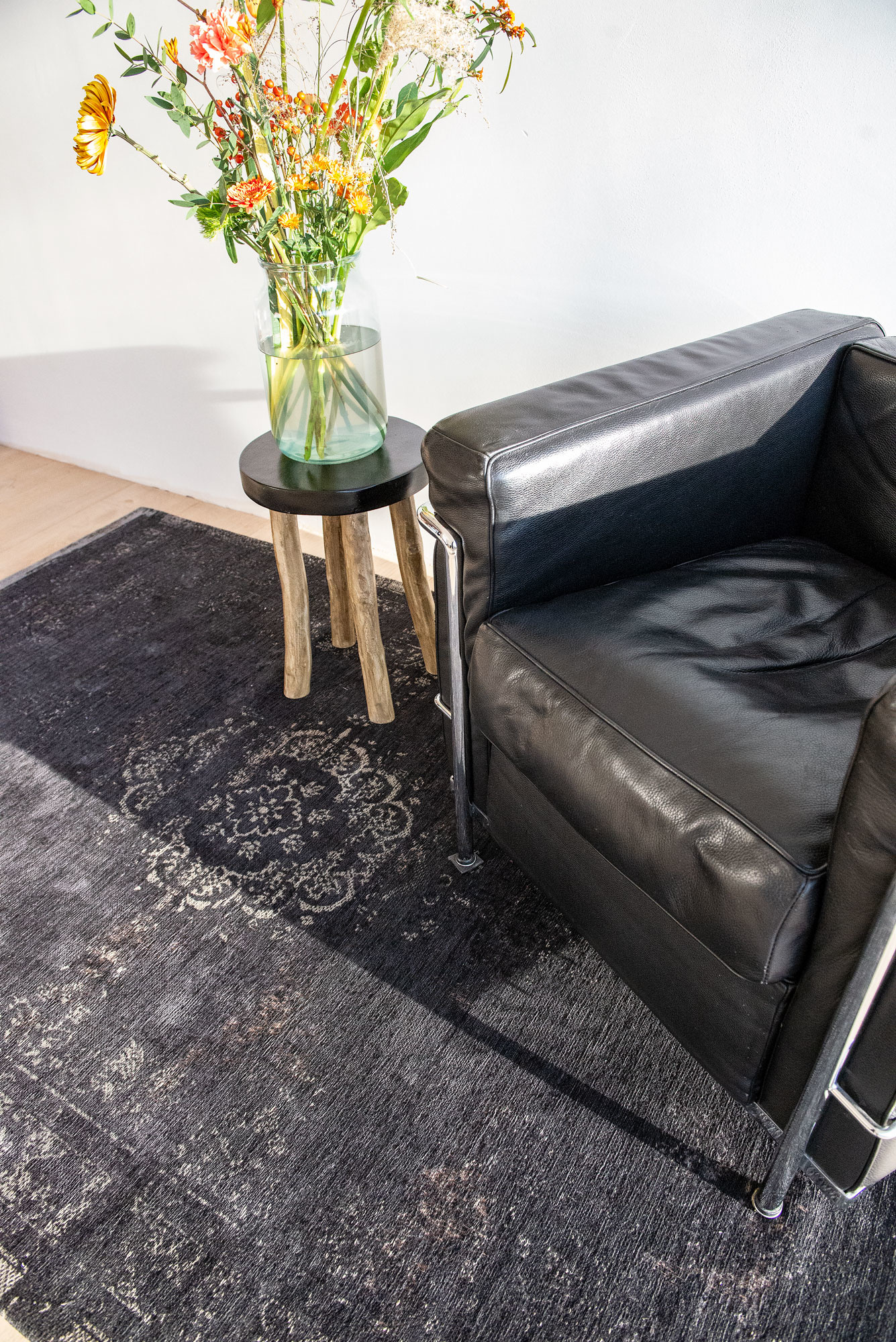 8263 Mineral Black Teppich | Größe: 280 x 390 cm