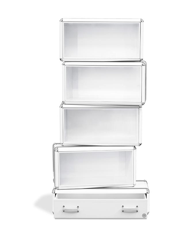 Airborne Fantasy Bücherregal