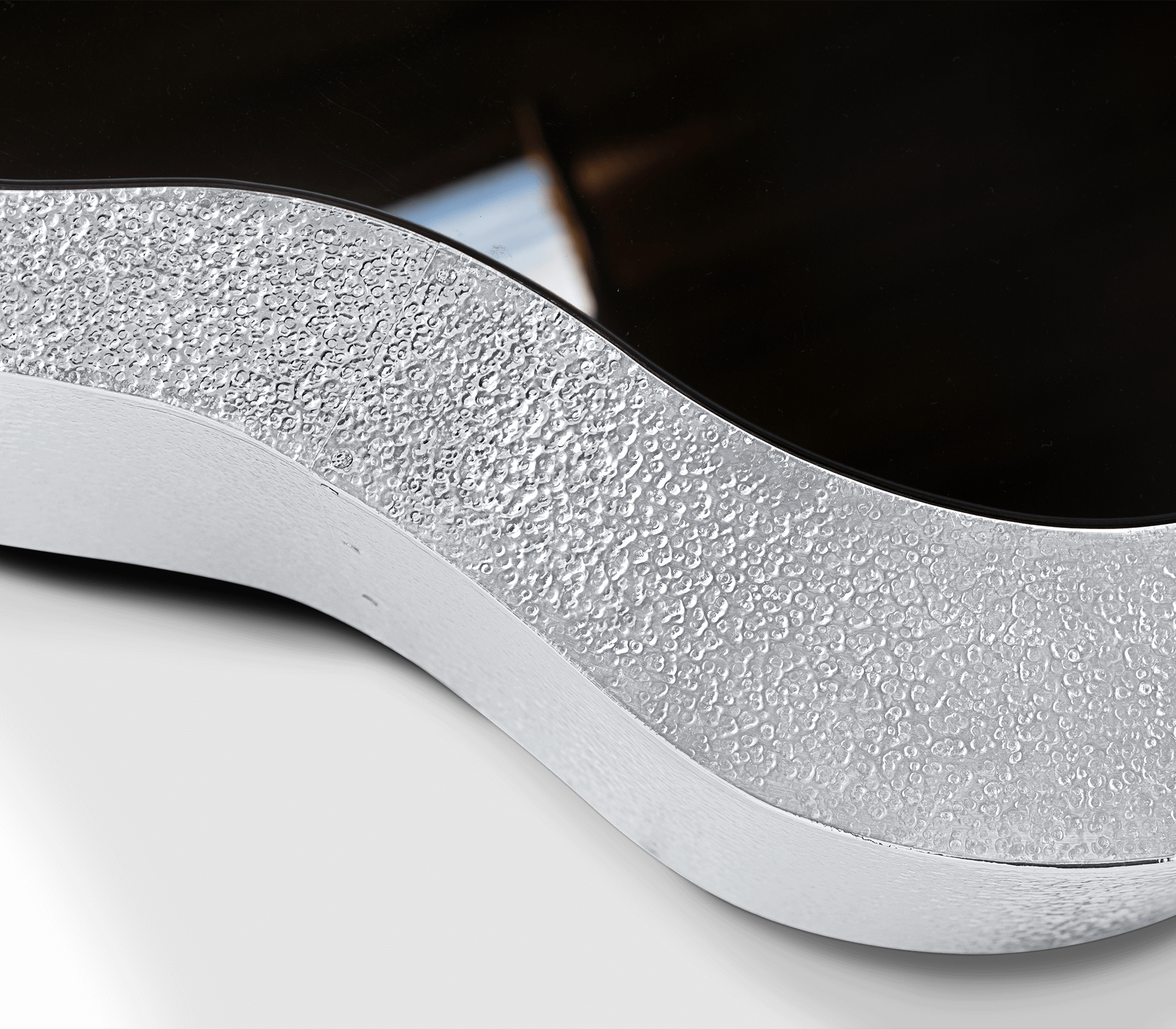 Crest Hammerschlag‑Edelstahl Couchtisch‑Set