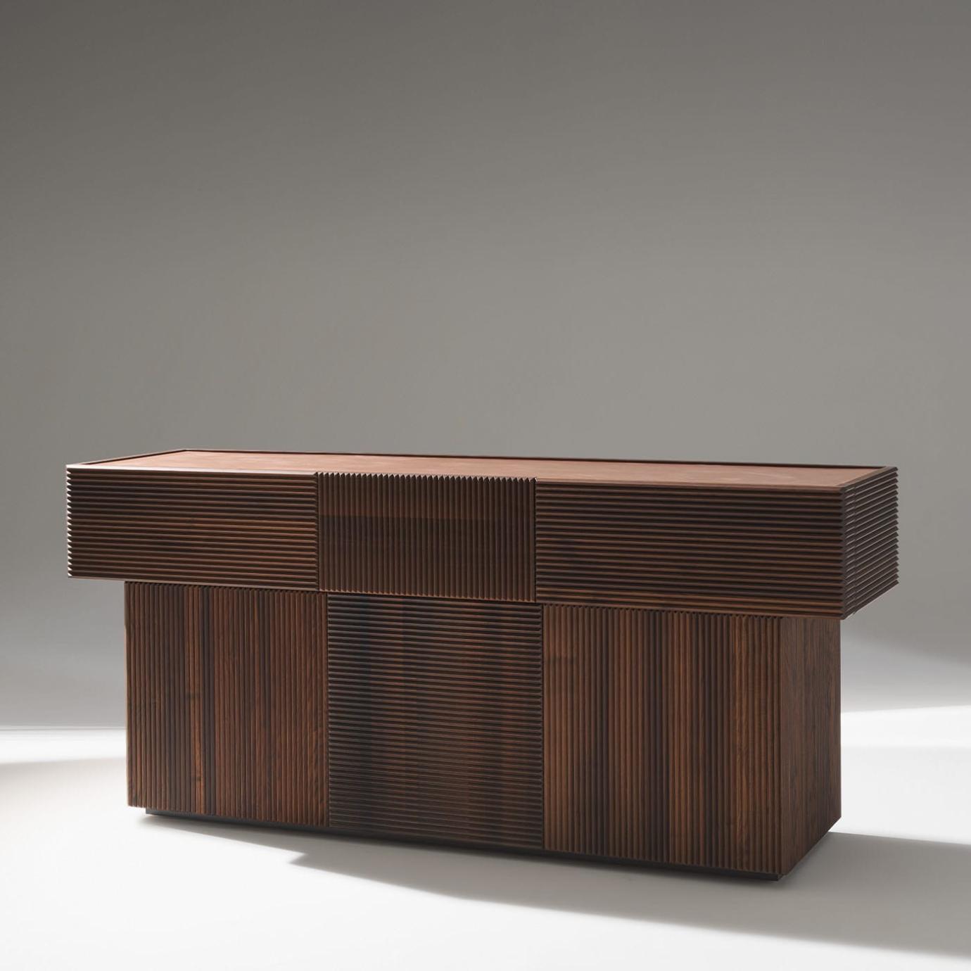 Eschenholz-Sideboard