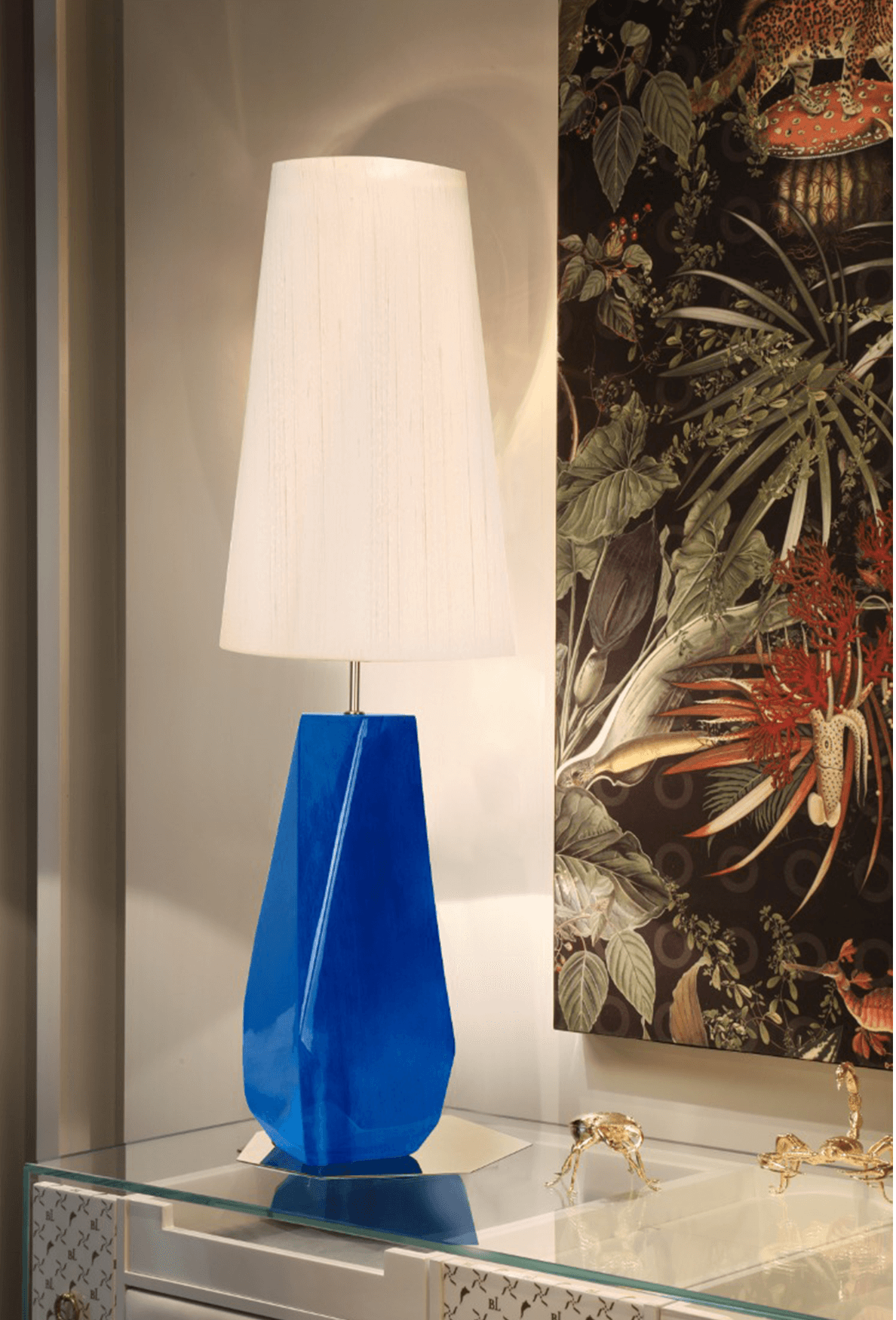 Essence Blaue Tischlampe