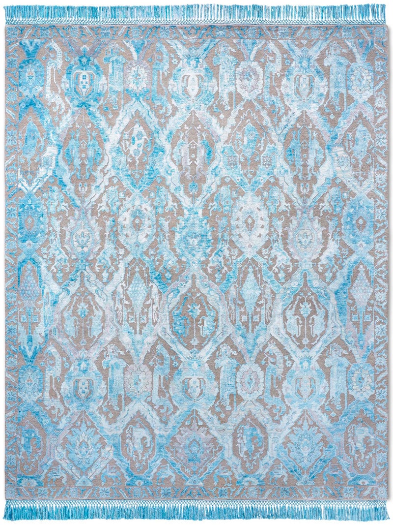 Kava Bagh Electric Blue auf Naturgrau Teppich