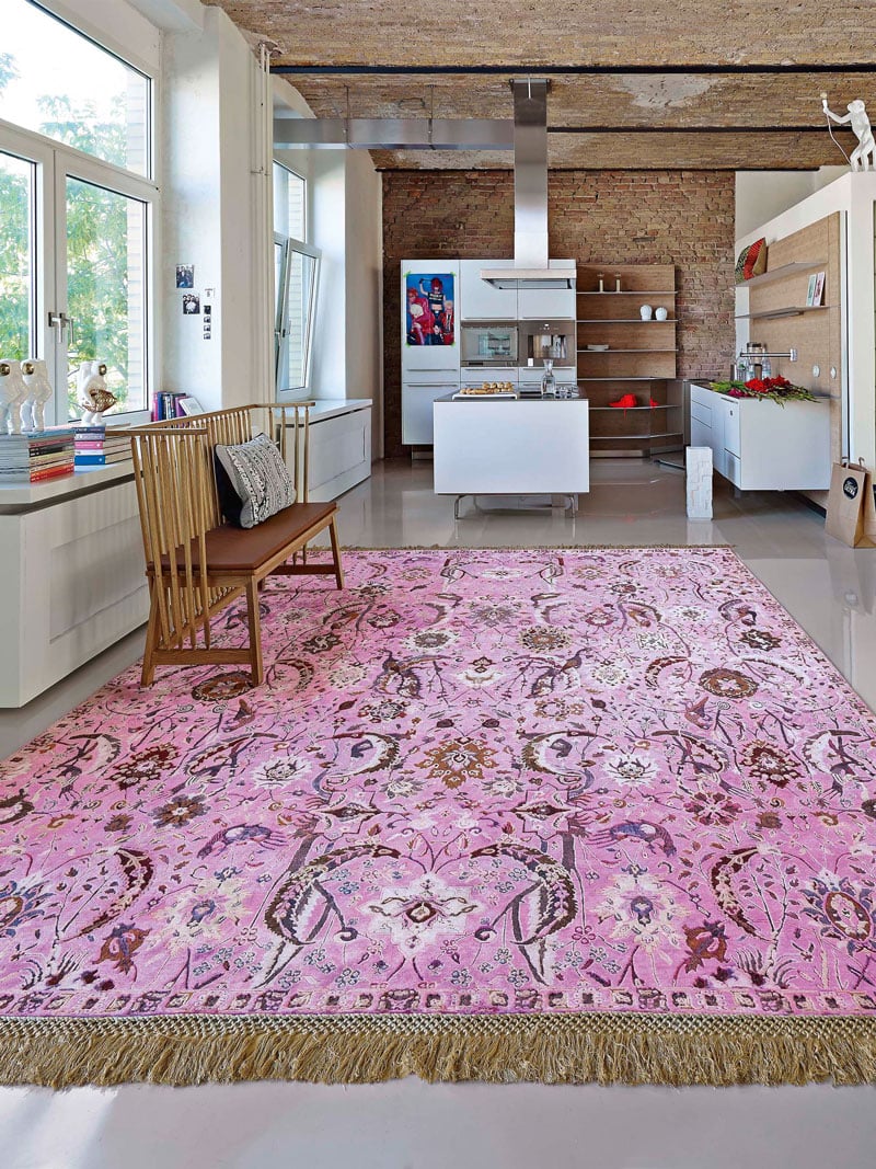 Kerman Reverse Original auf Hellrosa Teppich | Größe: 305 x 427 cm