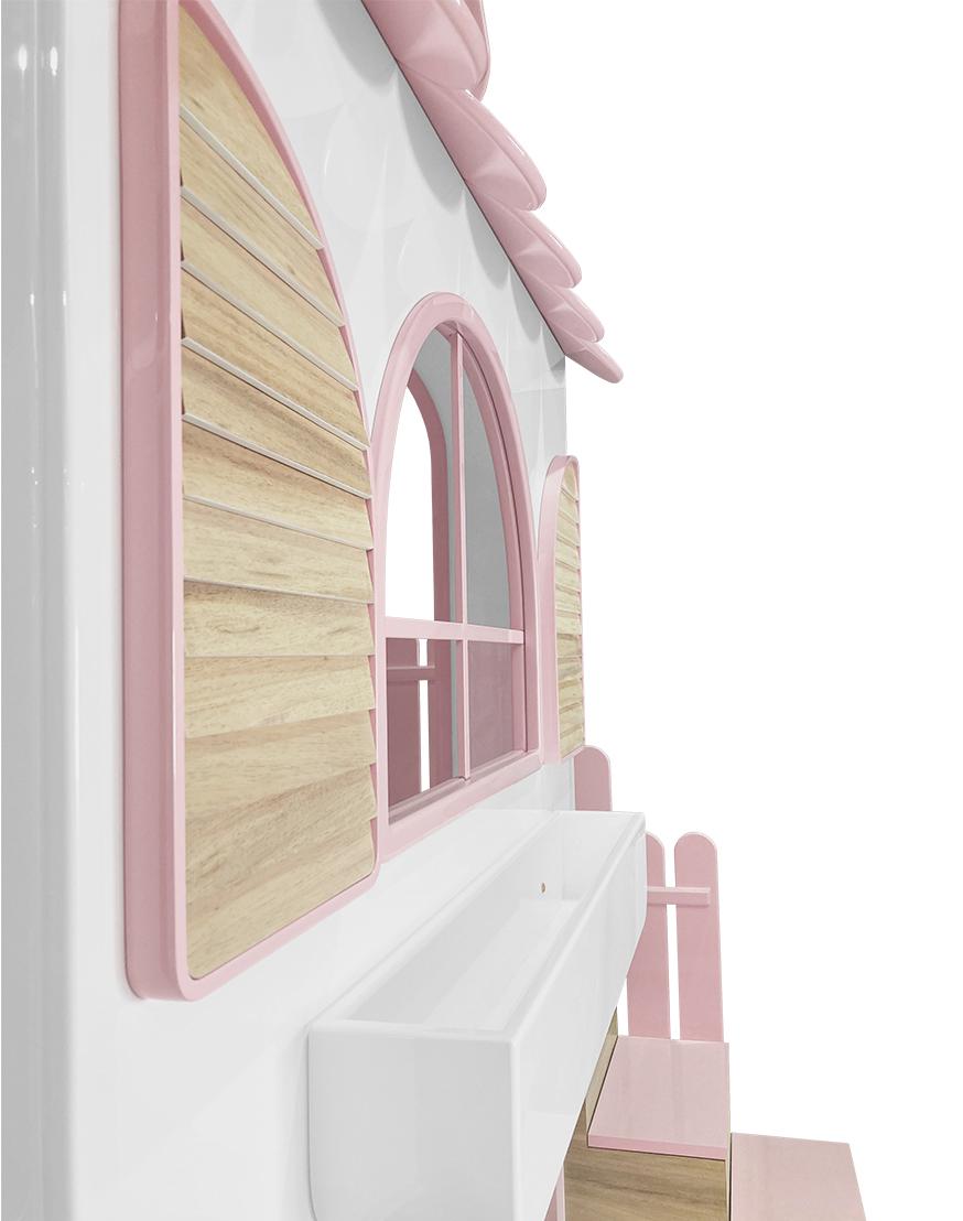 Wonderland Spielhaus