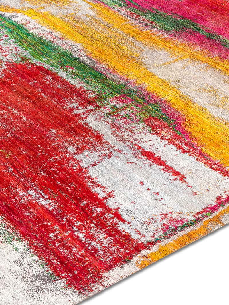 Little Sunshine auf Grau Teppich