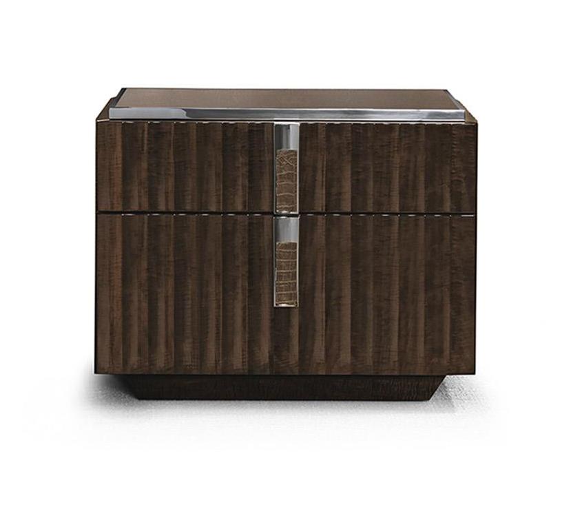 Premium-Nachttisch mit Ledereinsätzen