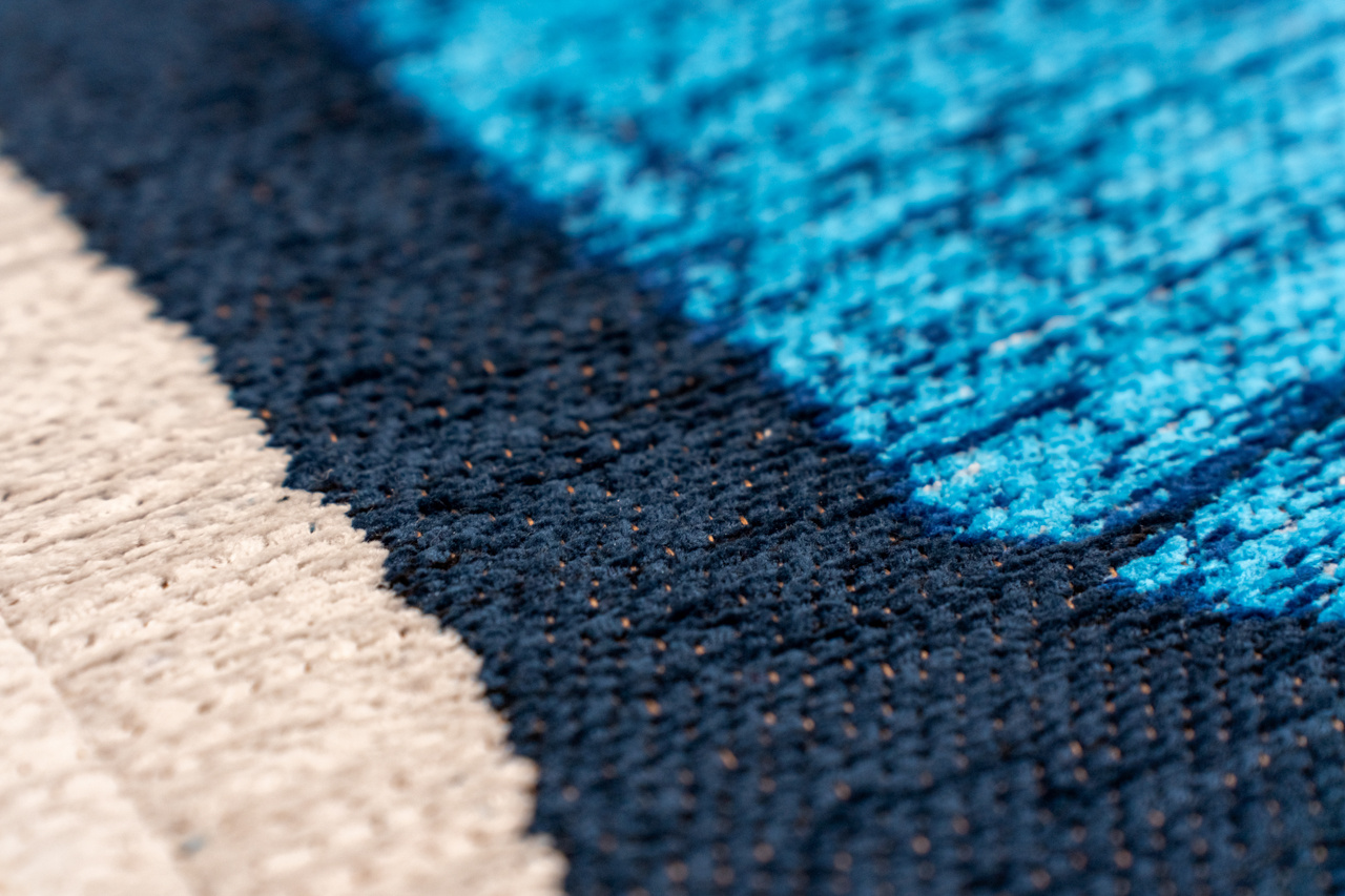 Brush Diva Blue Teppich | Größe: 140 × 200 cm