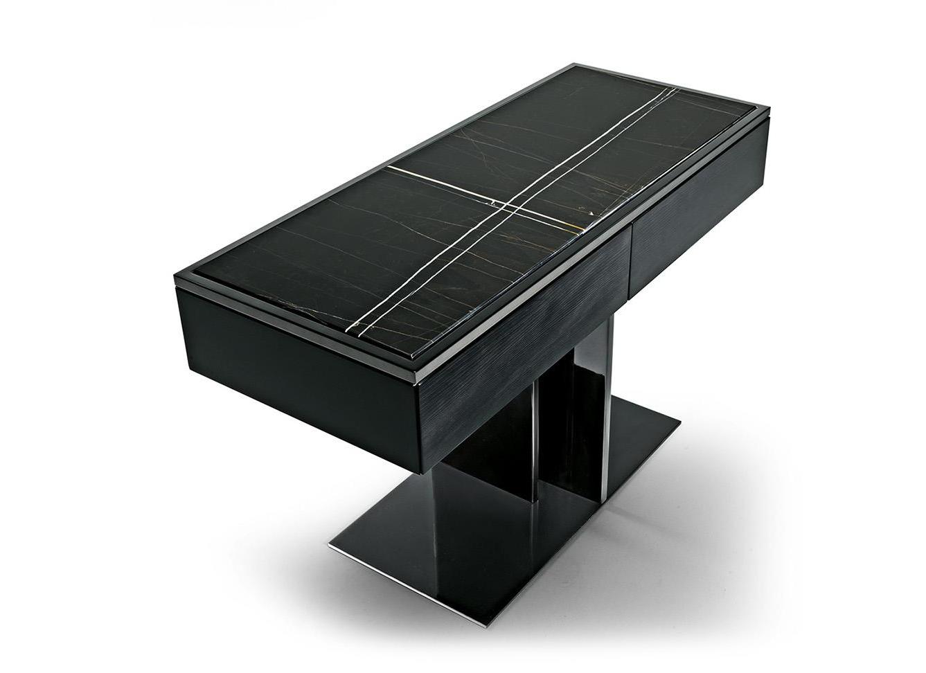 Luxus­schreibtisch mit Marmorplatte