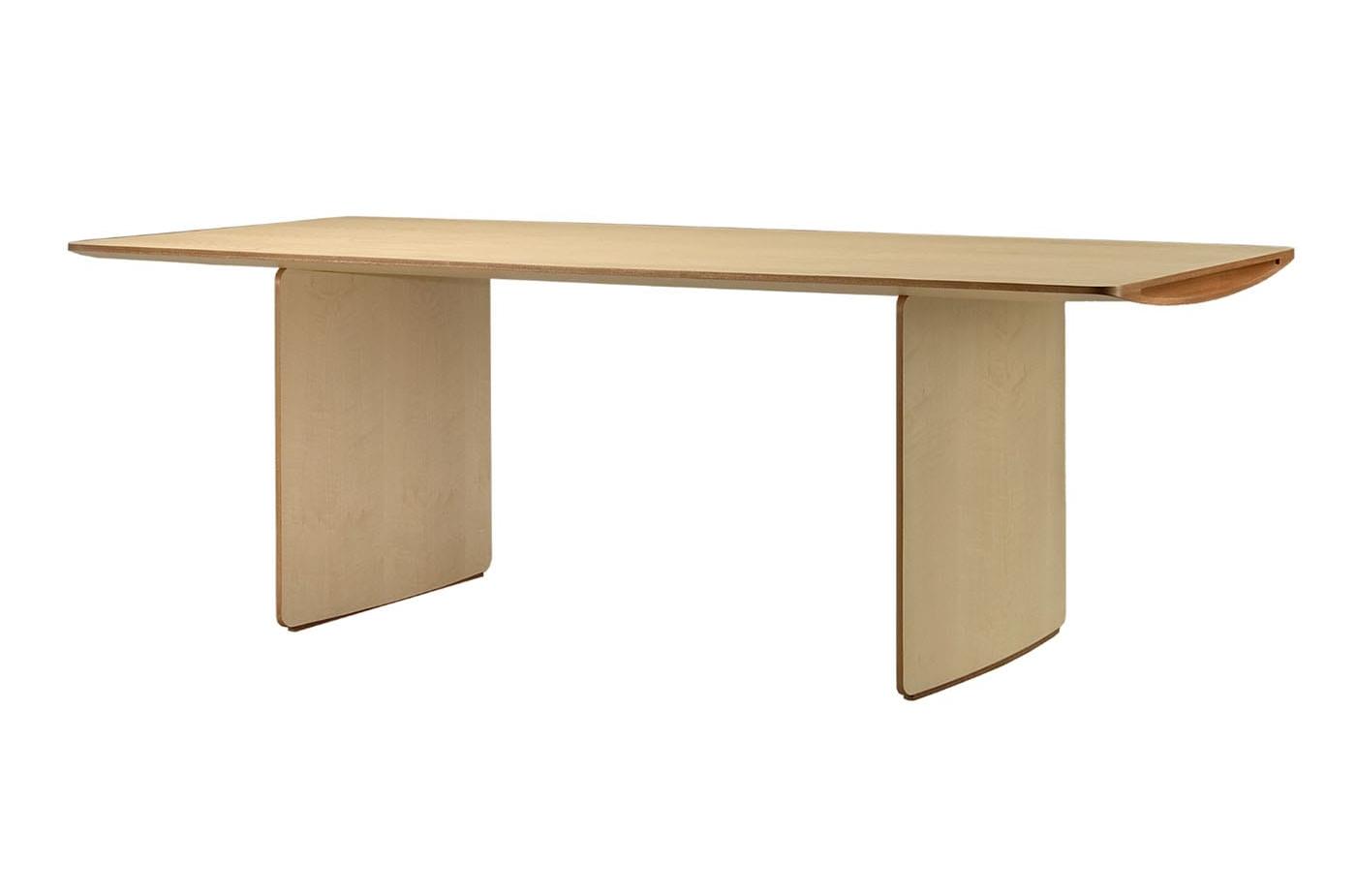 Aero Holztisch