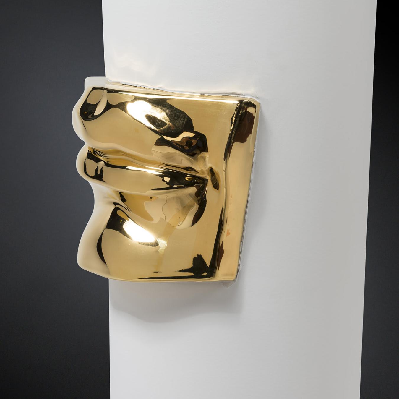 David Mouth Gold Vase