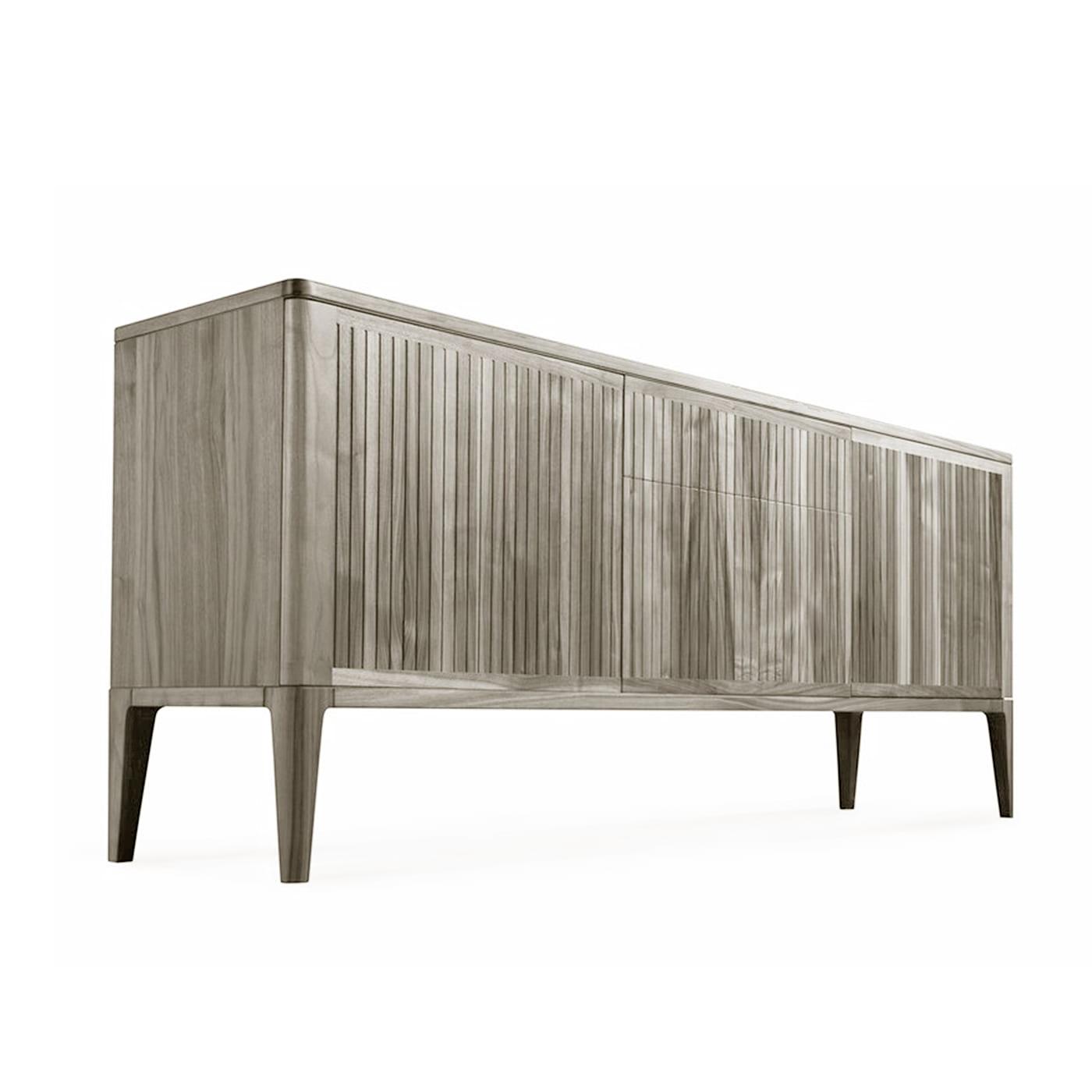 Eleva 3‑Türiges graues Sideboard