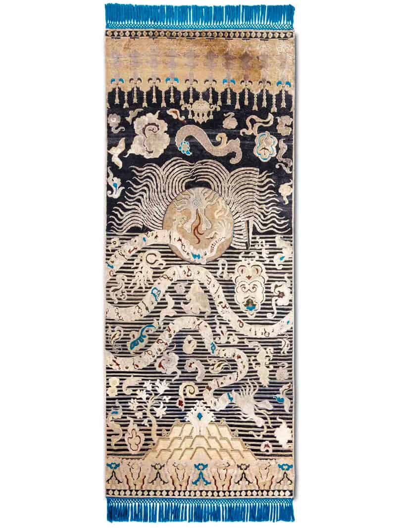Dragon Electric Blue auf Schwarz mit feinen Linien Teppich | Größe: 100 x 300 cm