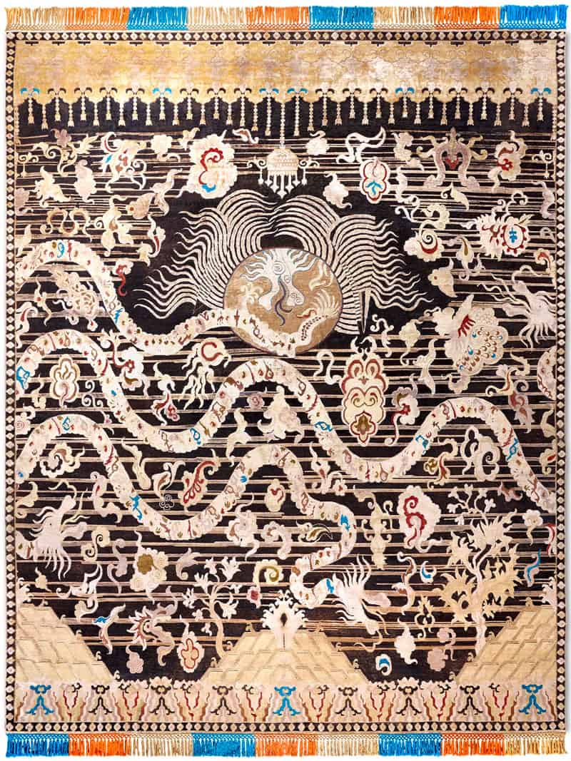 Dragon Circus auf Schwarz mit fetten Linien Teppich | Größe: 170 x 240 cm