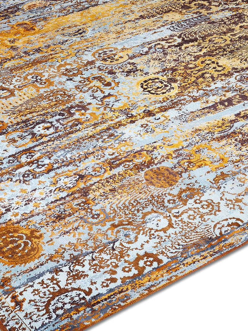 Woods Harvest Gold auf Hellblau Teppich