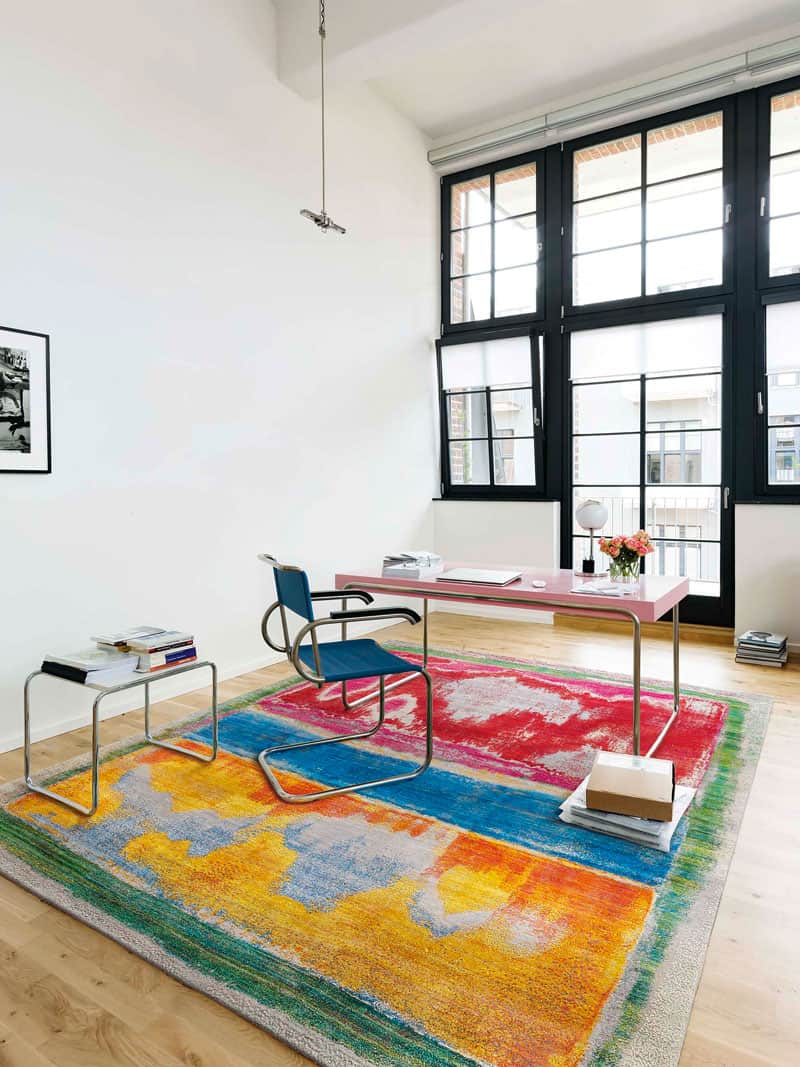 Pacific High auf Grau Teppich