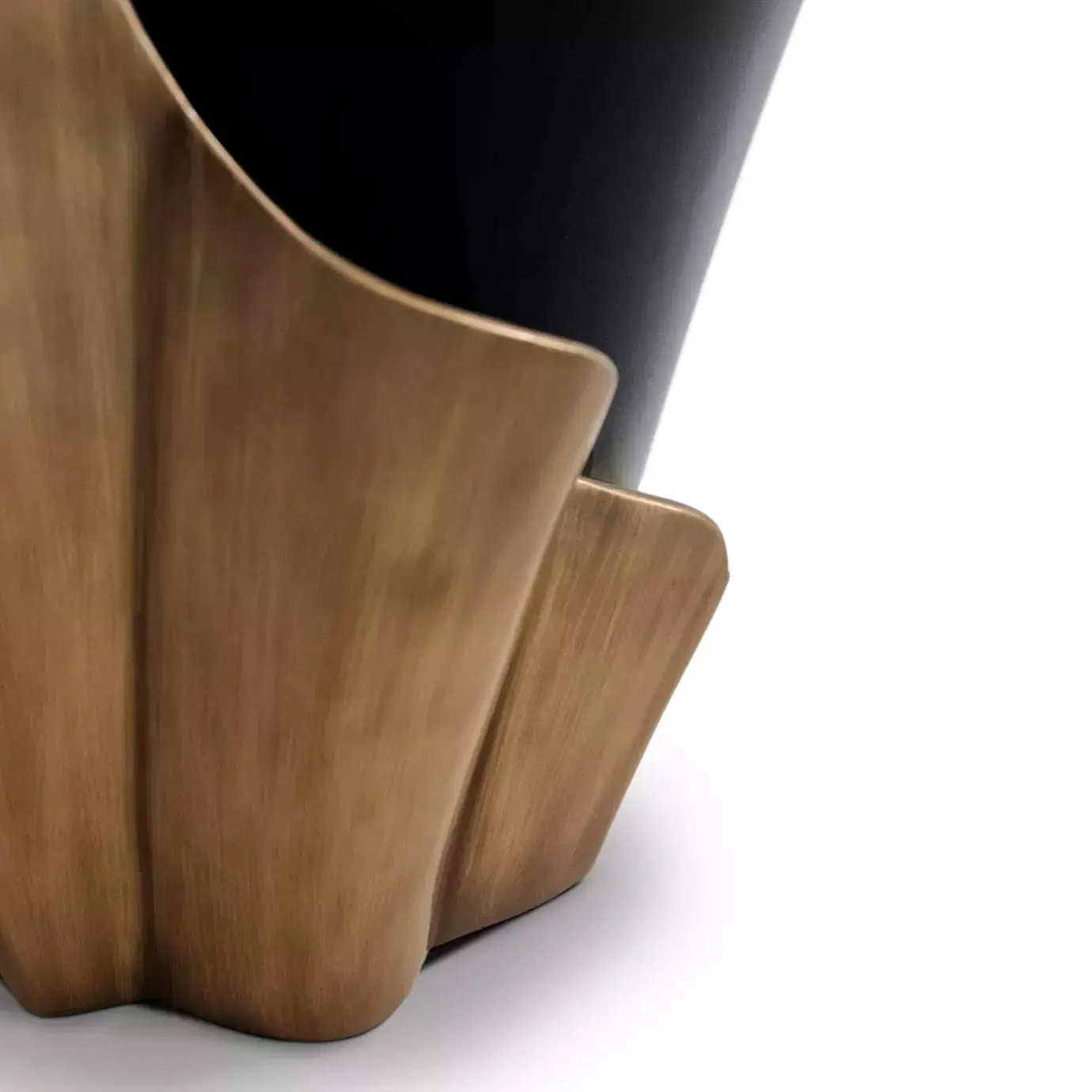 Solstice Gealterter Blattgold‑Beistelltisch