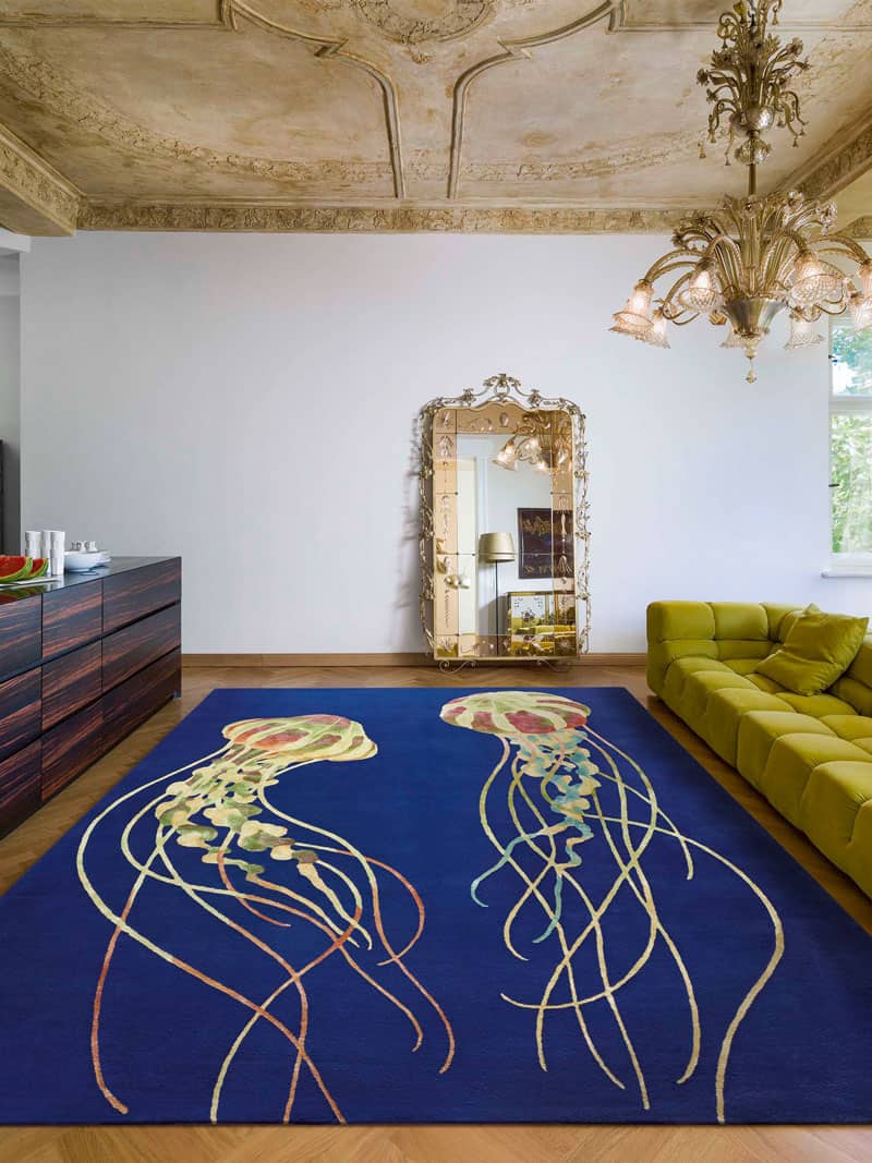 Jellyfish Faded Yellow auf Midnight Blue Teppich | Größe: 274 x 365 cm