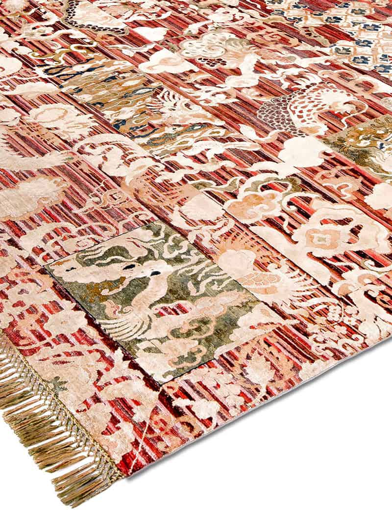 Dragon Green Turquoise auf Rotmix Teppich