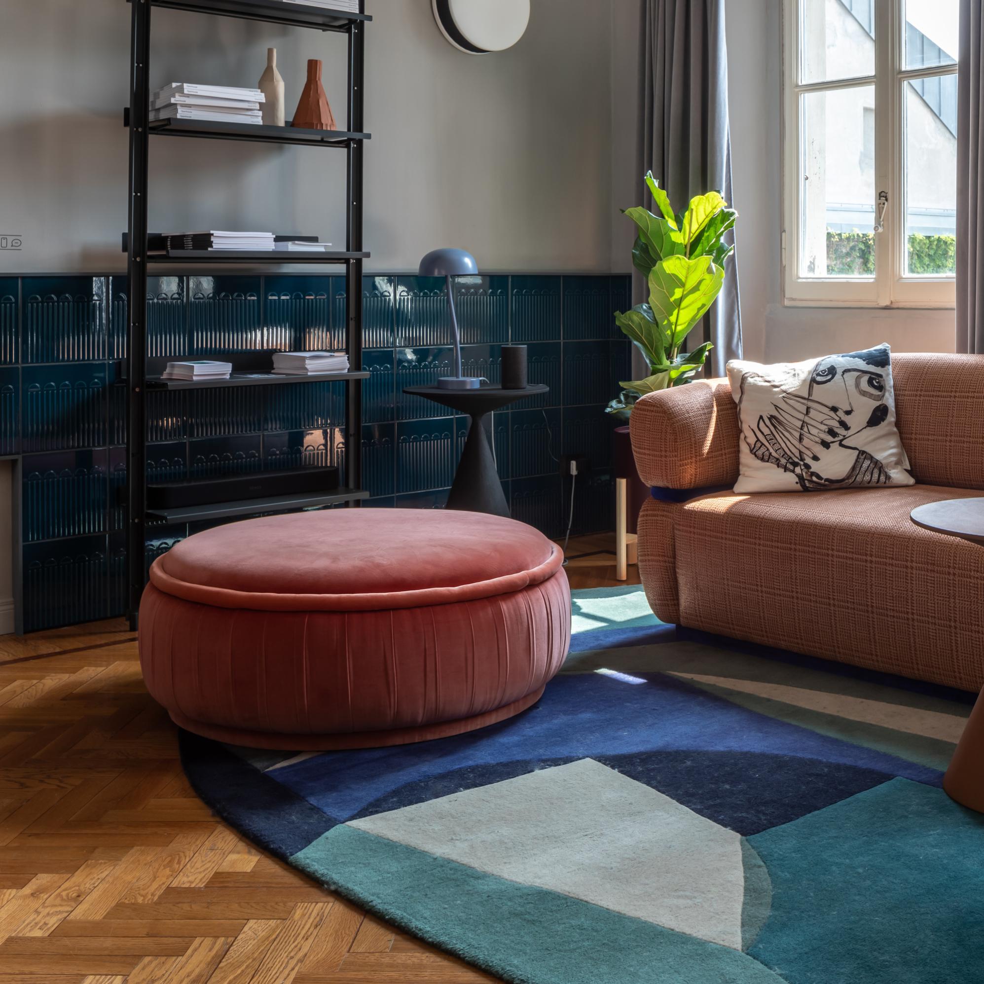 Malibu Pouf