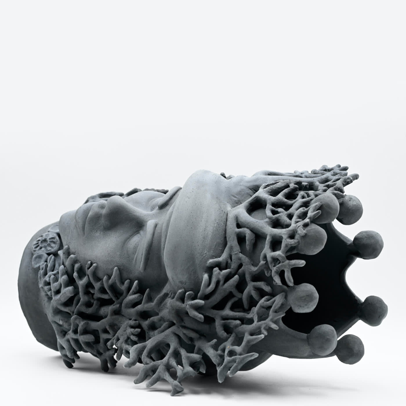 Maure‑Kopf Korall‑Skulptur