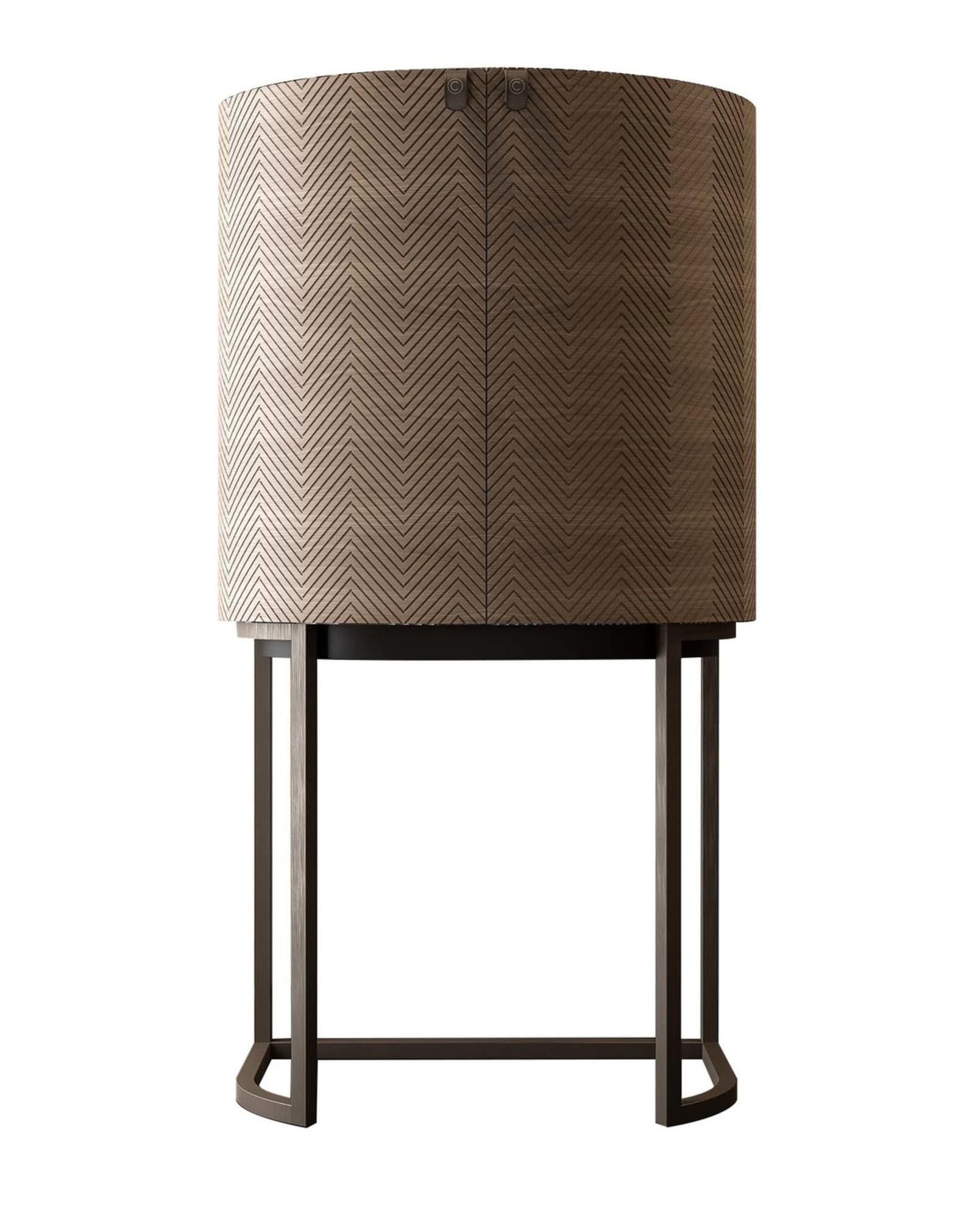 Gekrümmter Barschrank Italien