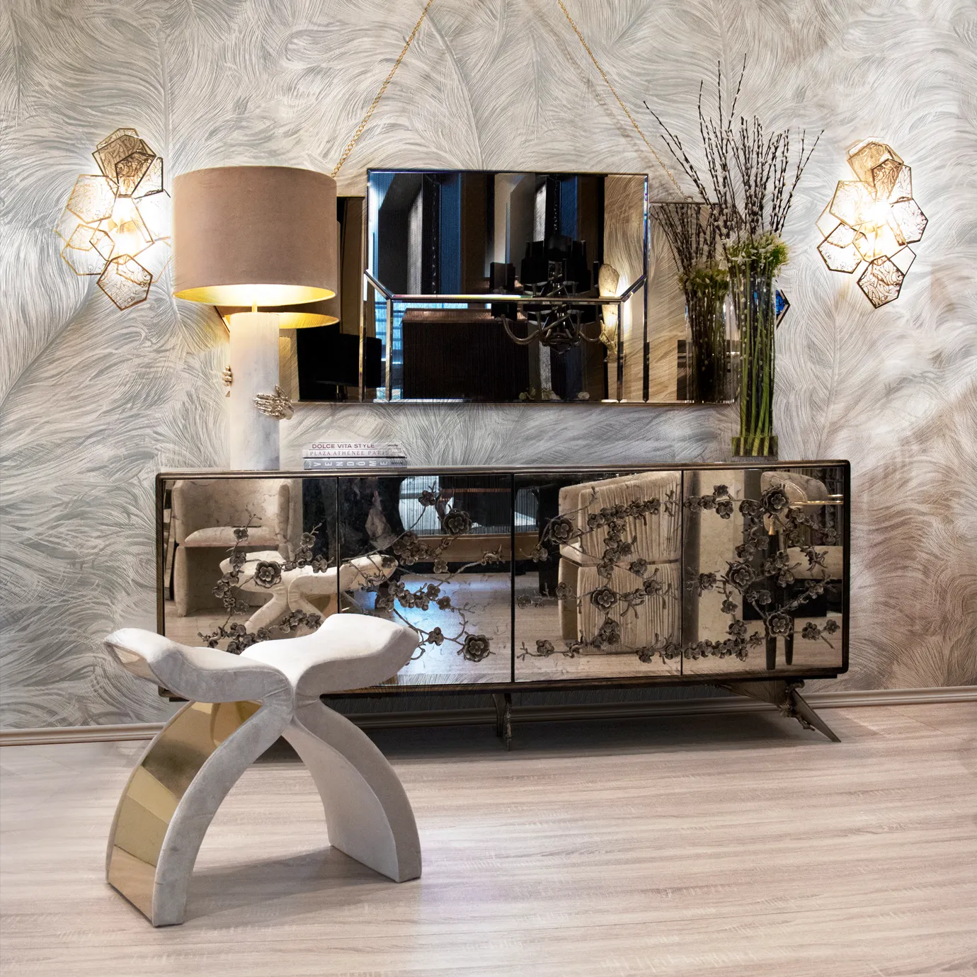 Mirage Gealterter Spiegel‑Schrank