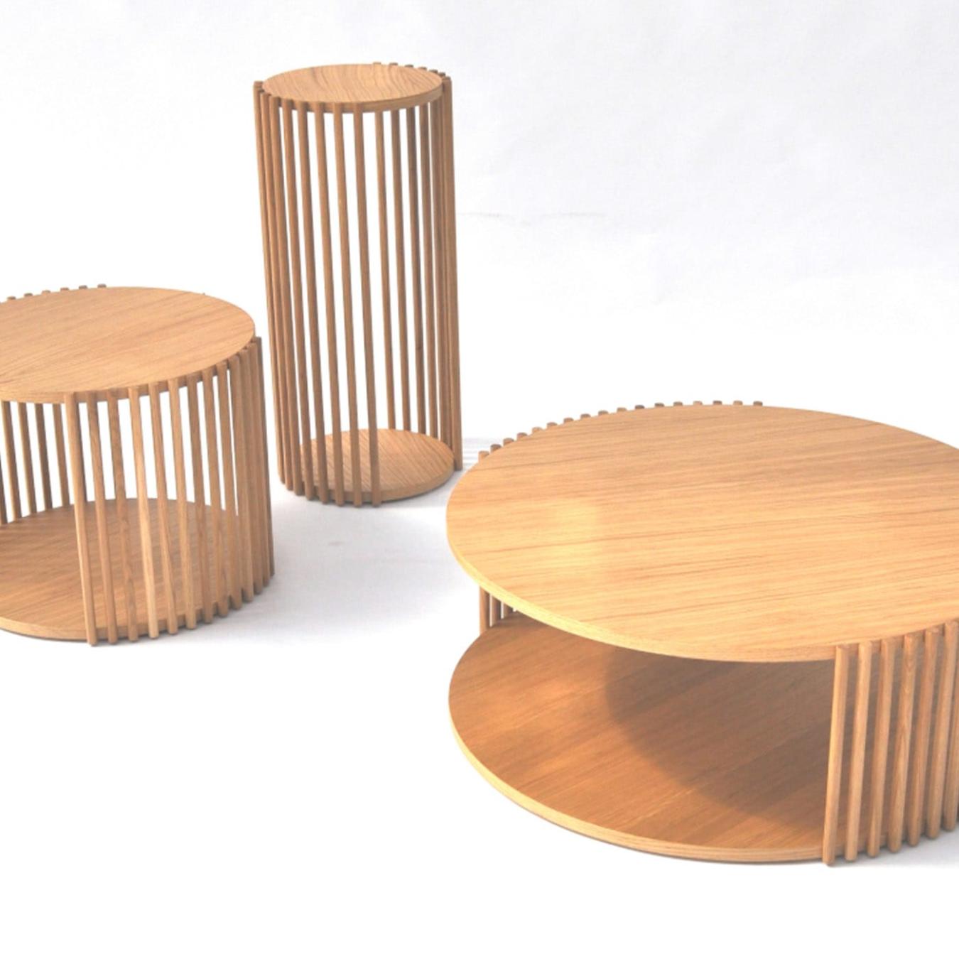 Eleganter großer Traubeneichen-Couchtisch