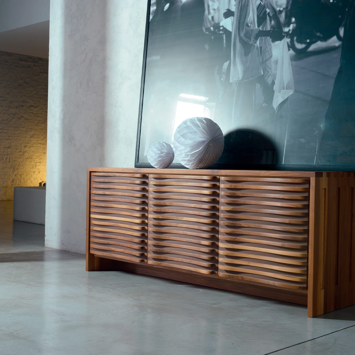 Sinuo Braunes Sideboard