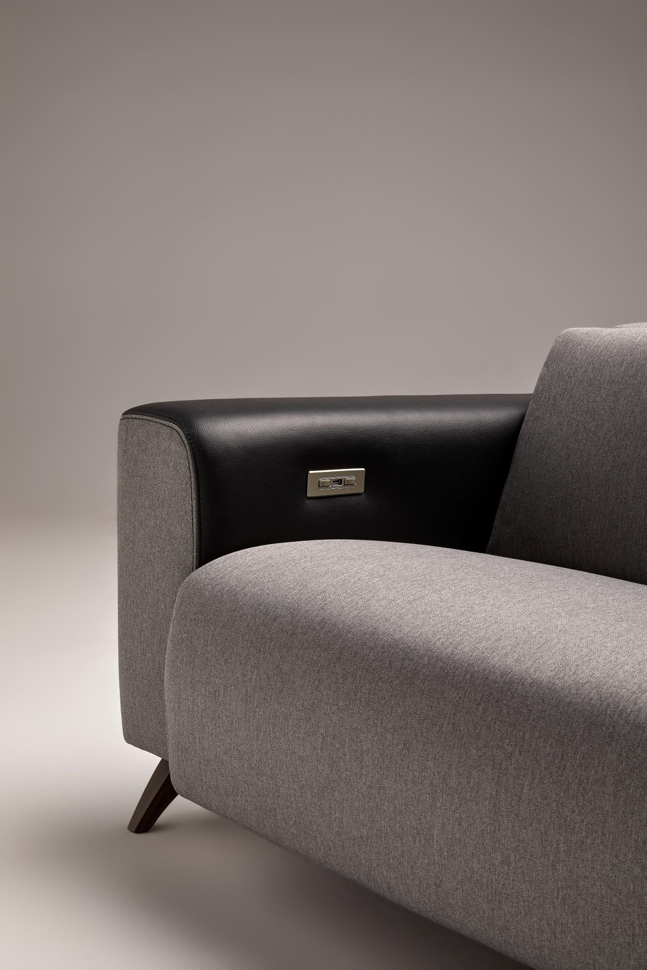 Atlanta Graues 3-Sitzer Geschwungenes Sofa