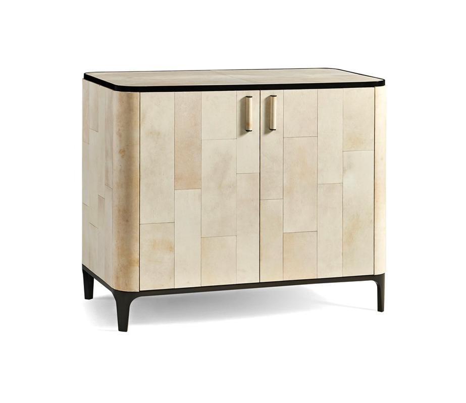Aventine Schrank