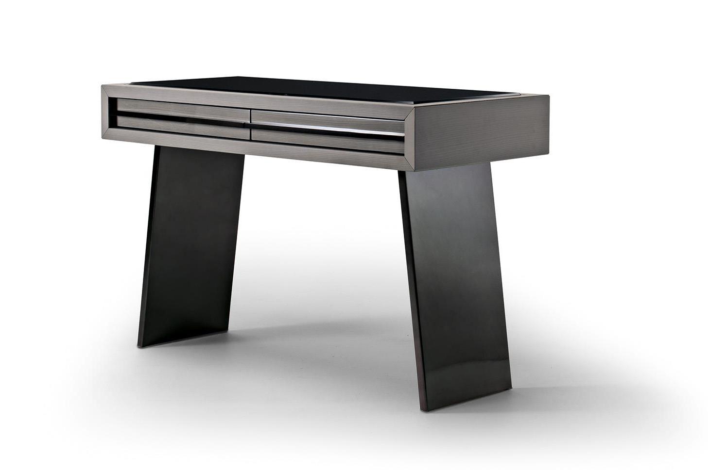 Texturierter Elegance Schreibtisch mit schwarzer Glasplatte und Metallbeinen