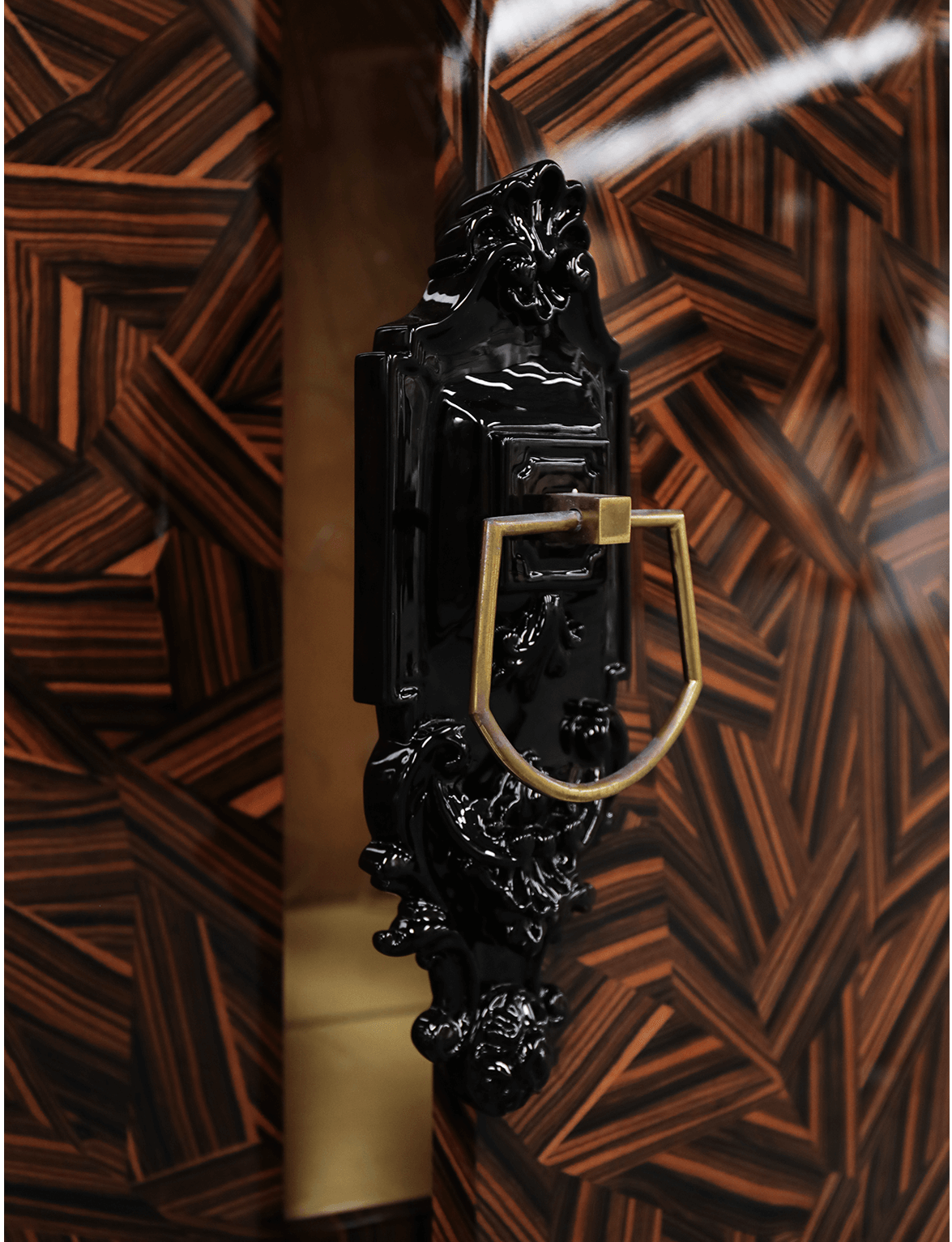 Louvre Patchwork‑Schrank