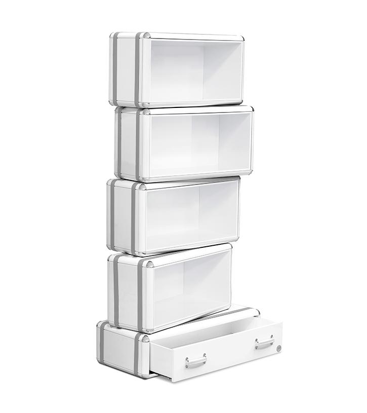 Airborne Fantasy Bücherregal