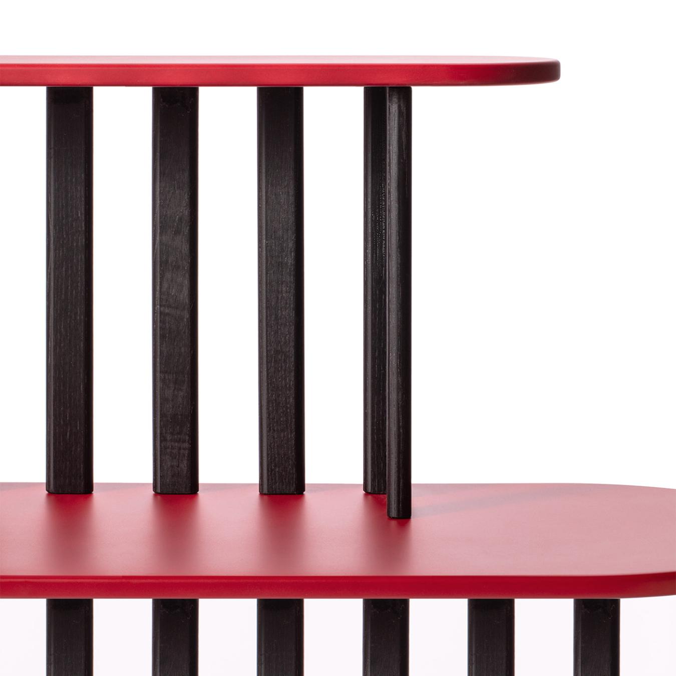 Schwarz-roter zweistöckiger Konsolentisch