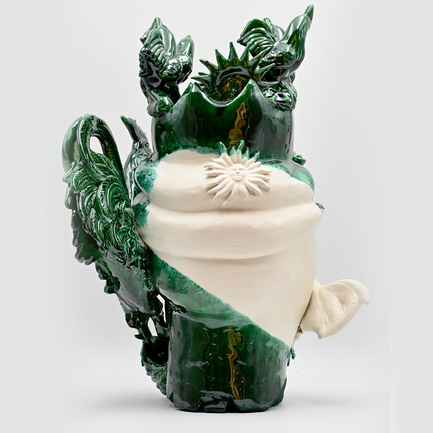 Grün‑weiße einzigartige Maure‑Kopf Skulptur