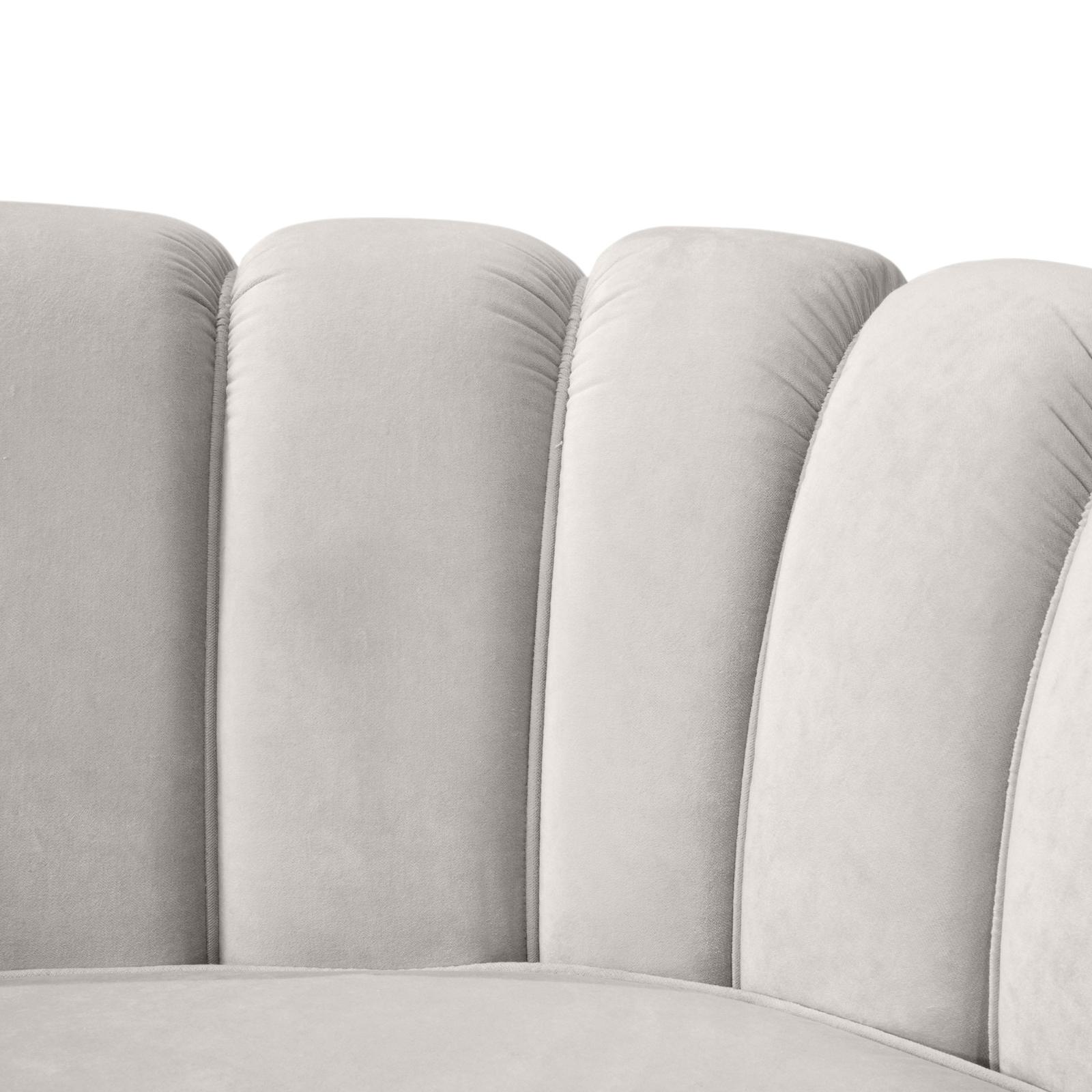 Raffiniertes Rundes Drei-Sitzer-Sofa