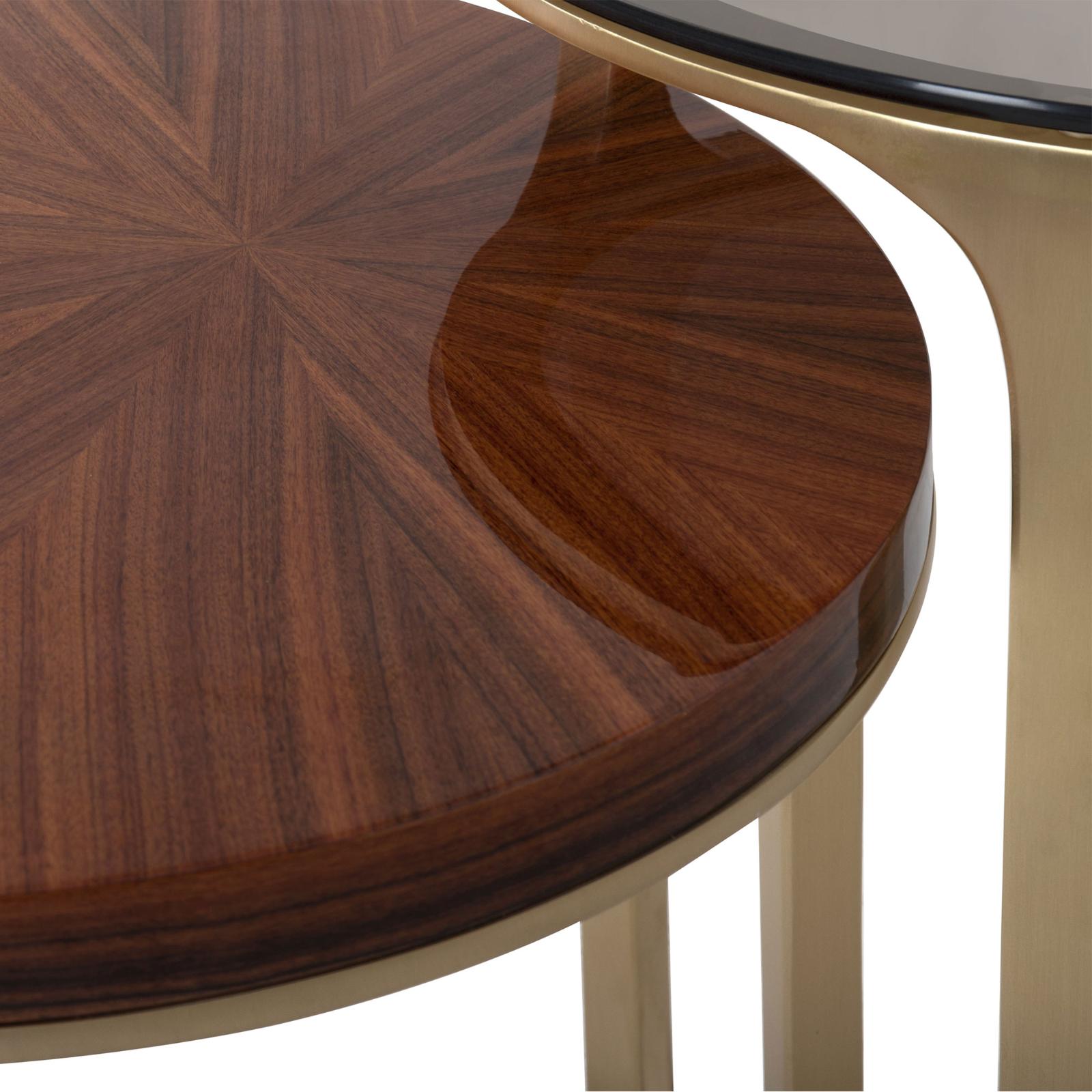 Zweistöckiger Beistelltisch